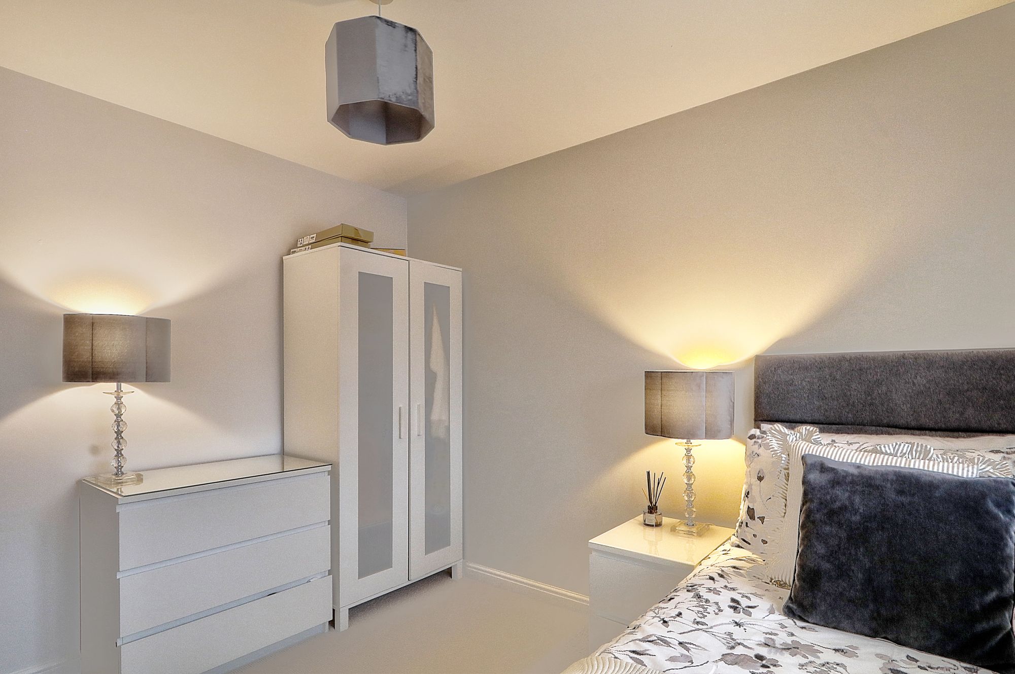 _MG_4161_2_3_Enhancer