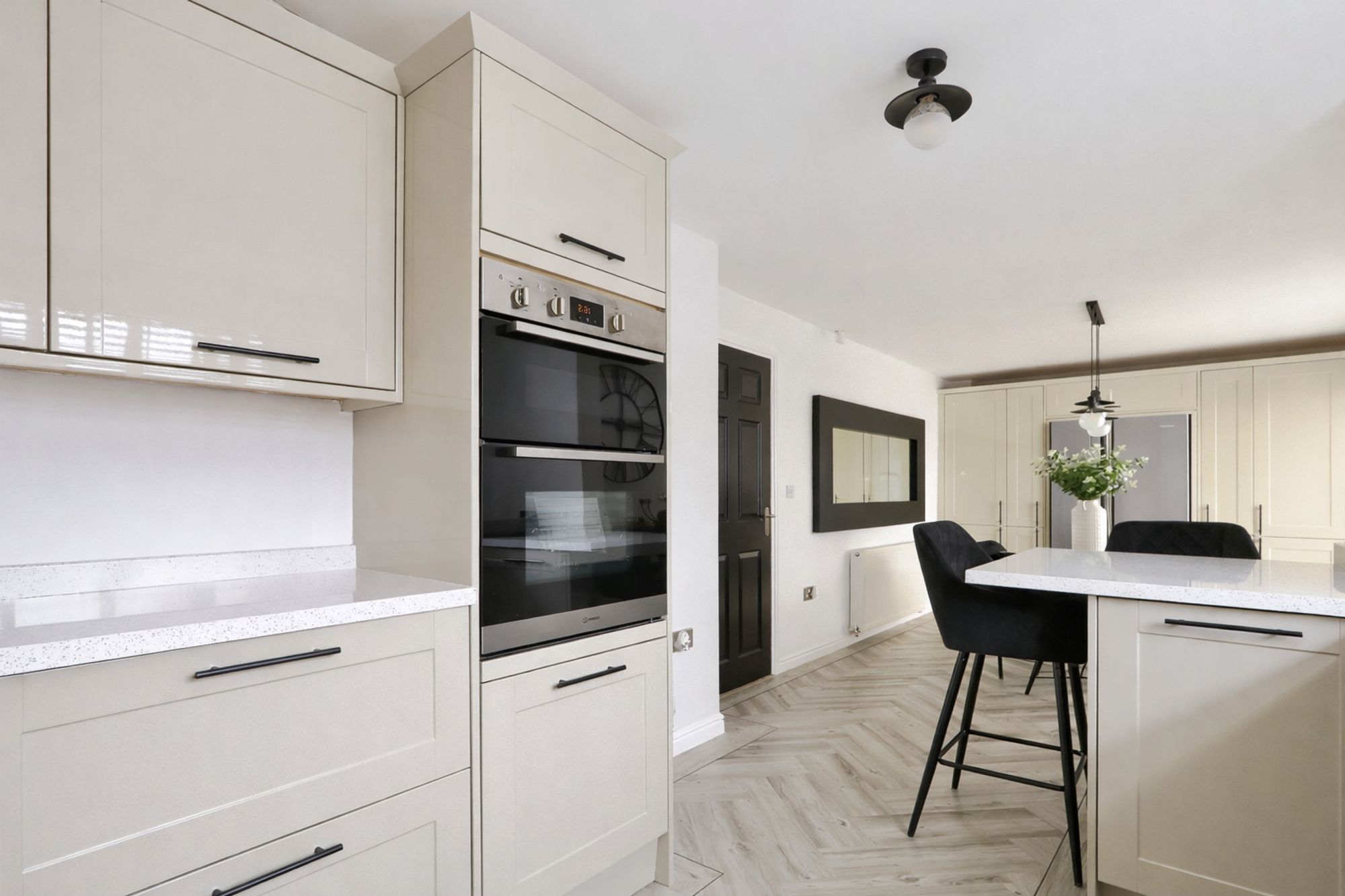 d8200f1e-1ef9-42a3-aadd-737740572b42