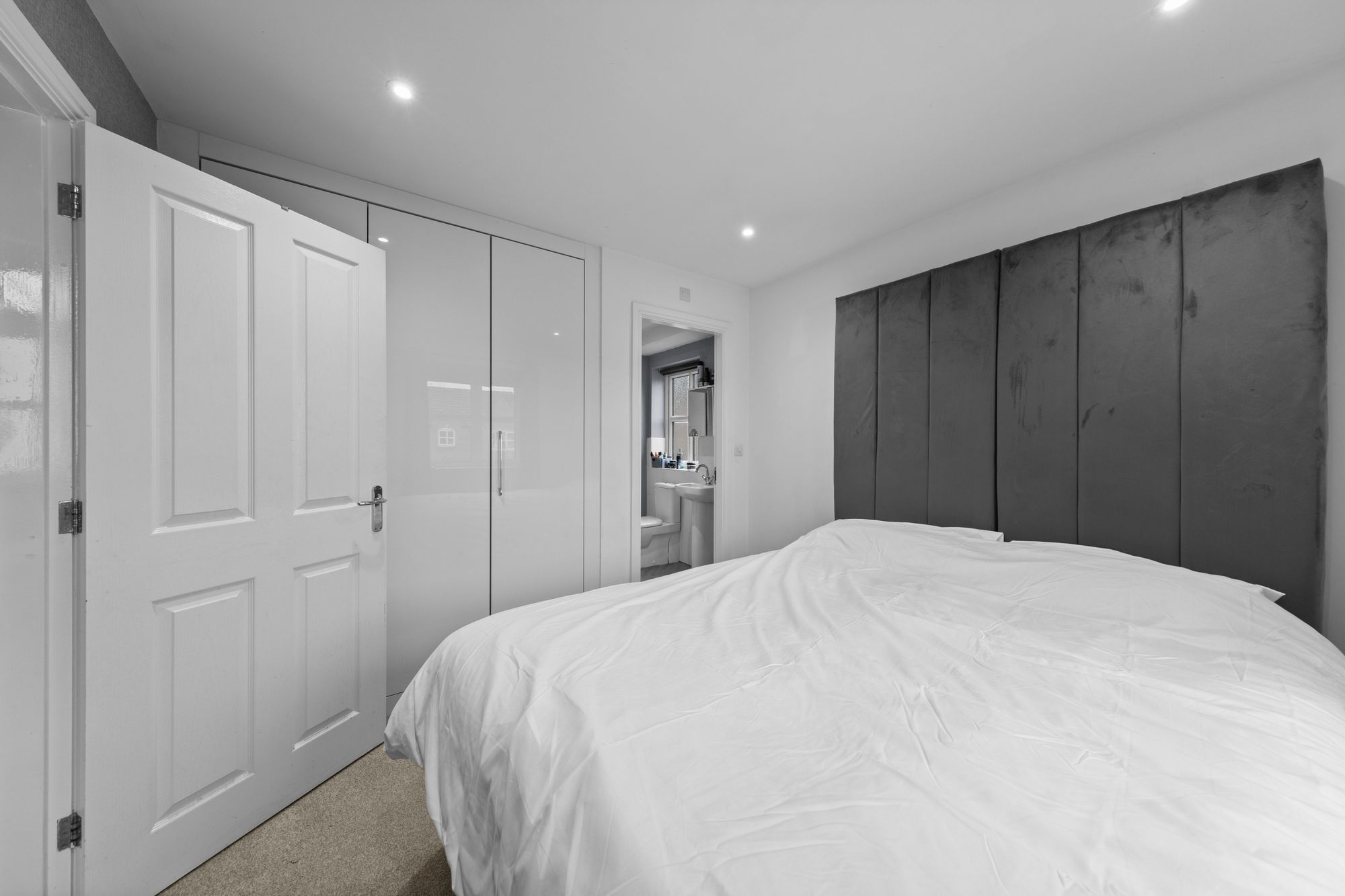 94b Powder Mill Road, Warrington