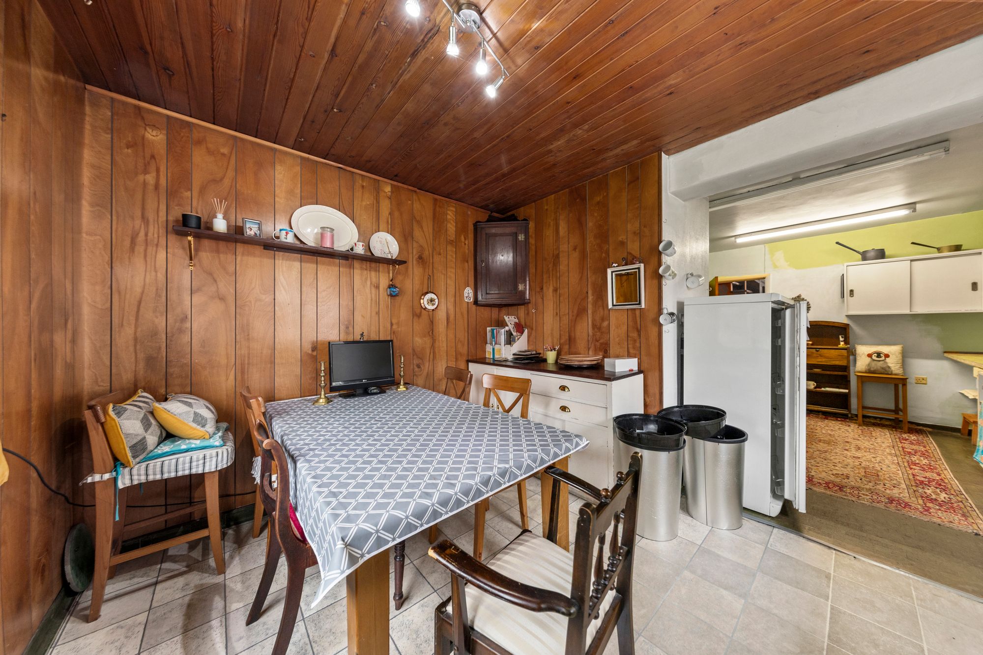 Lyons Lane, Warrington