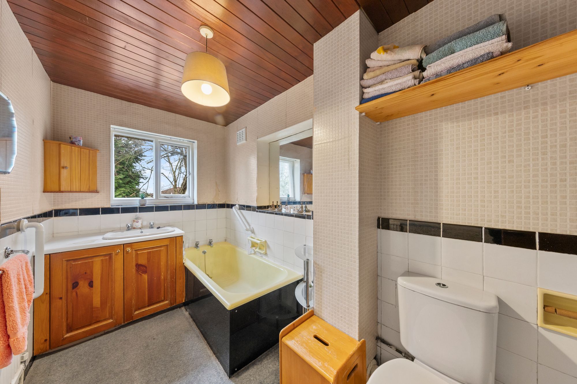 Lyons Lane, Warrington