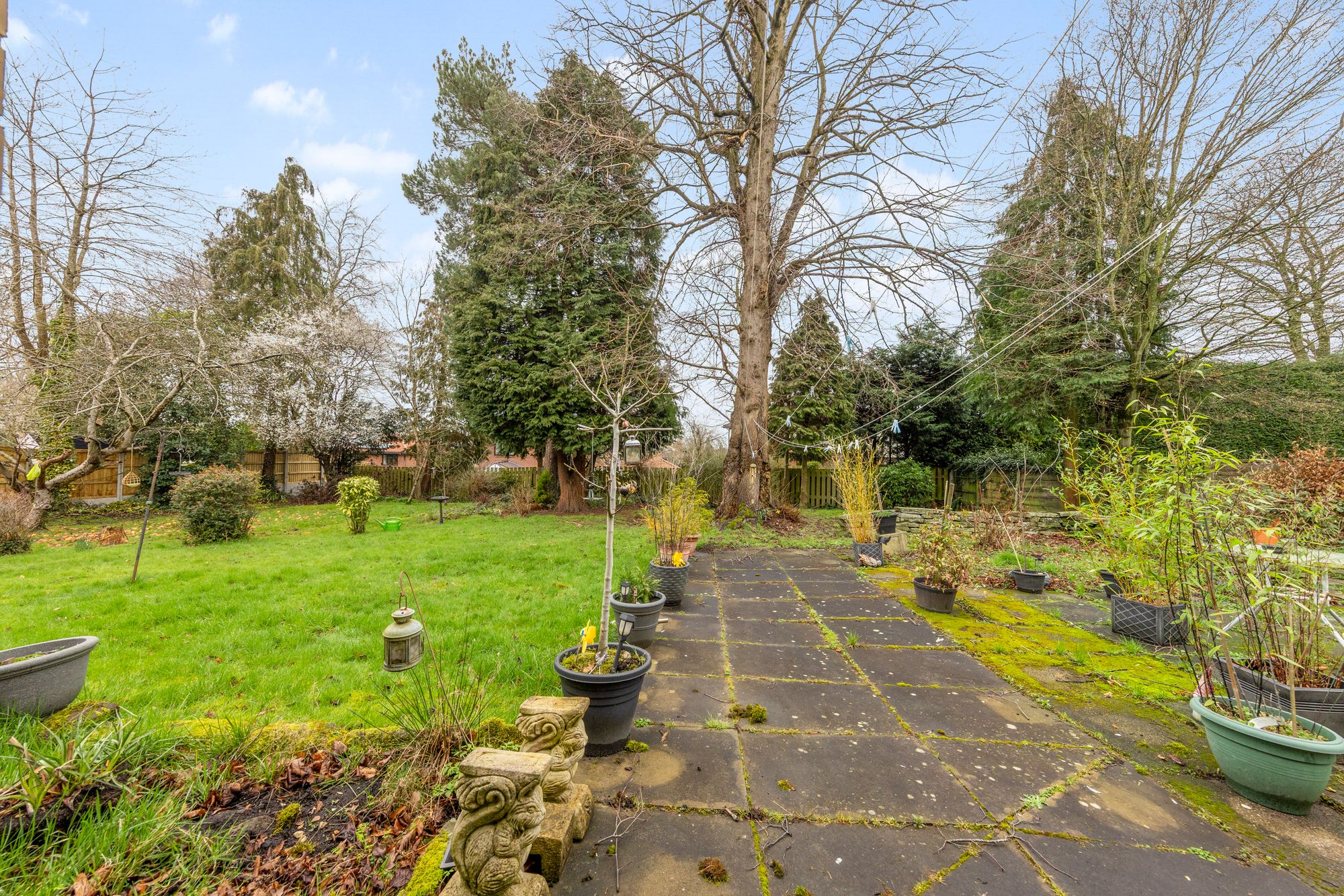 Lyons Lane, Warrington