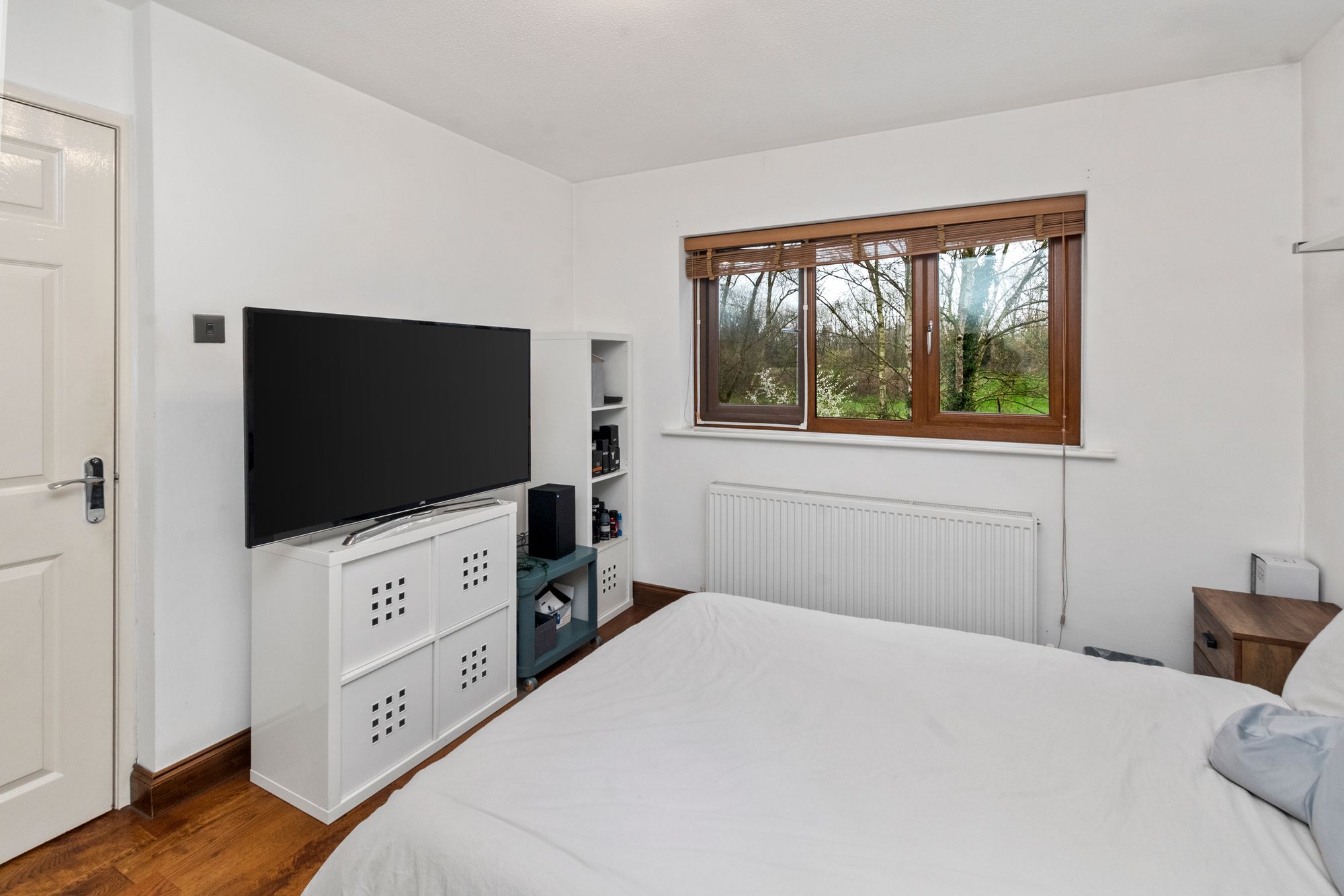 Dundee Close, Fearnhead, WA2