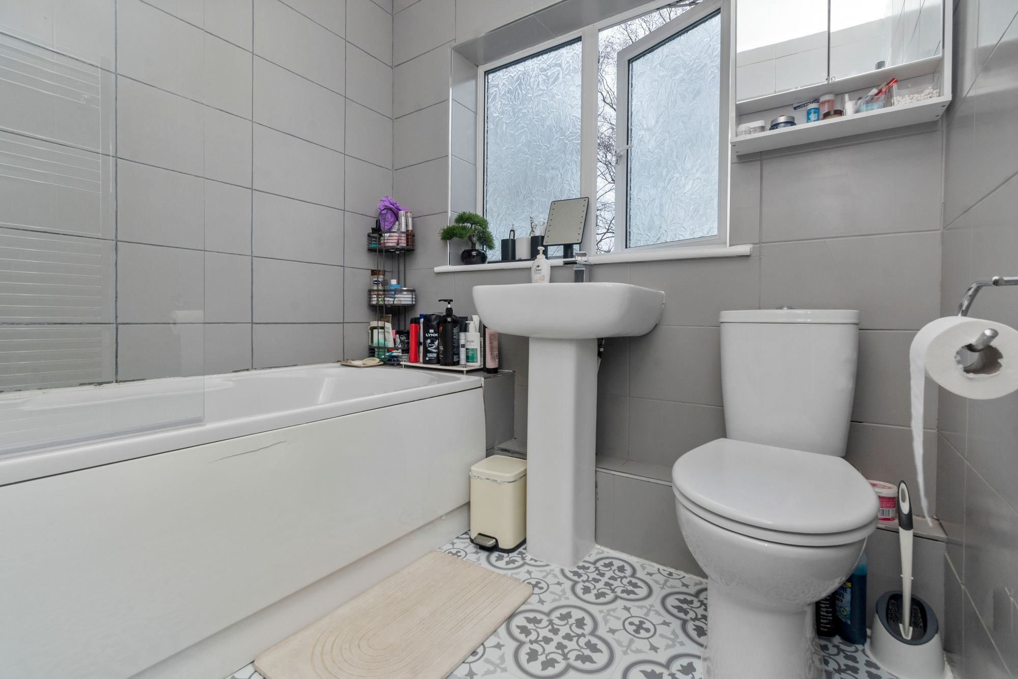 Dundee Close, Fearnhead, WA2