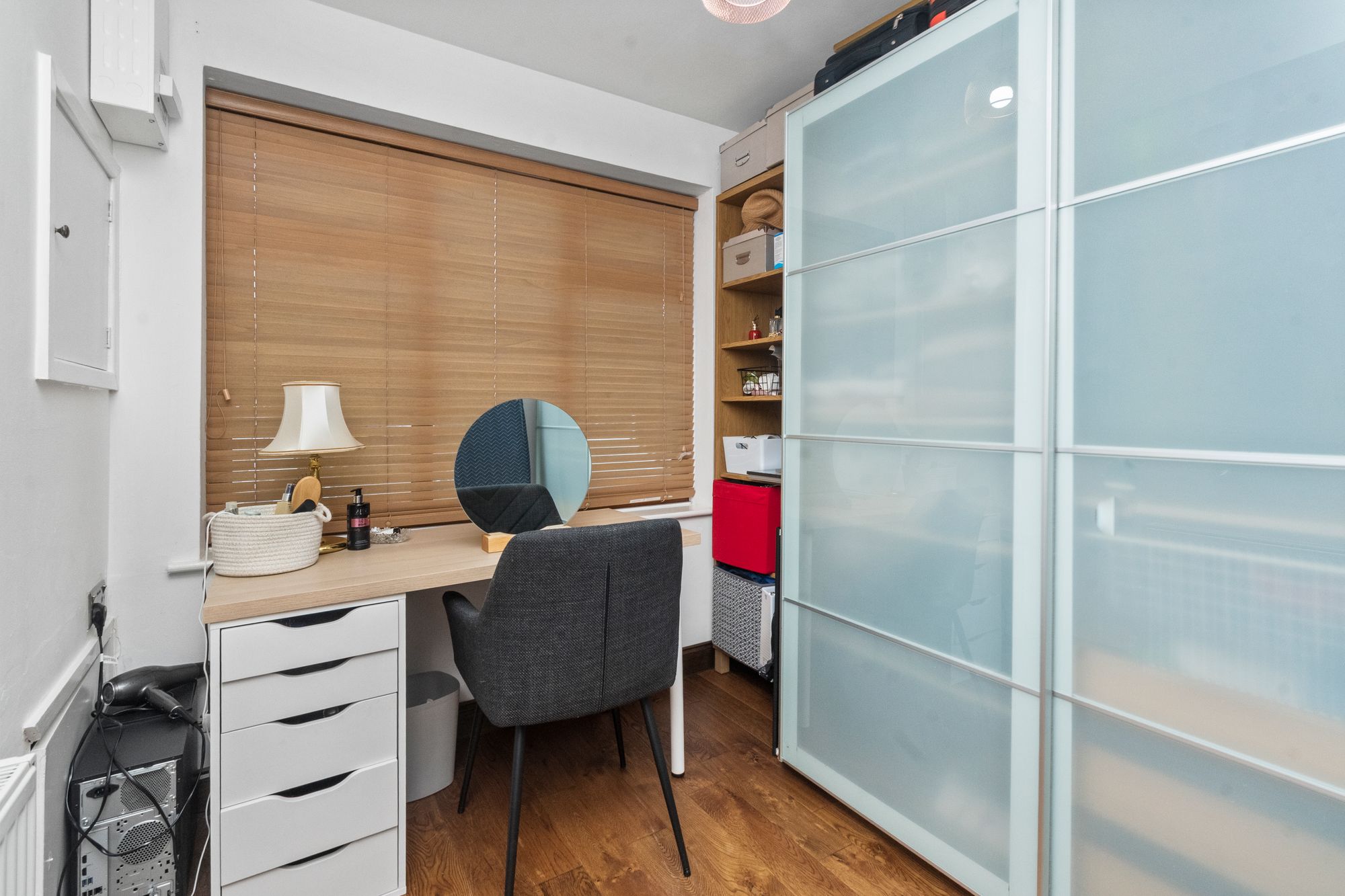 Dundee Close, Fearnhead, WA2