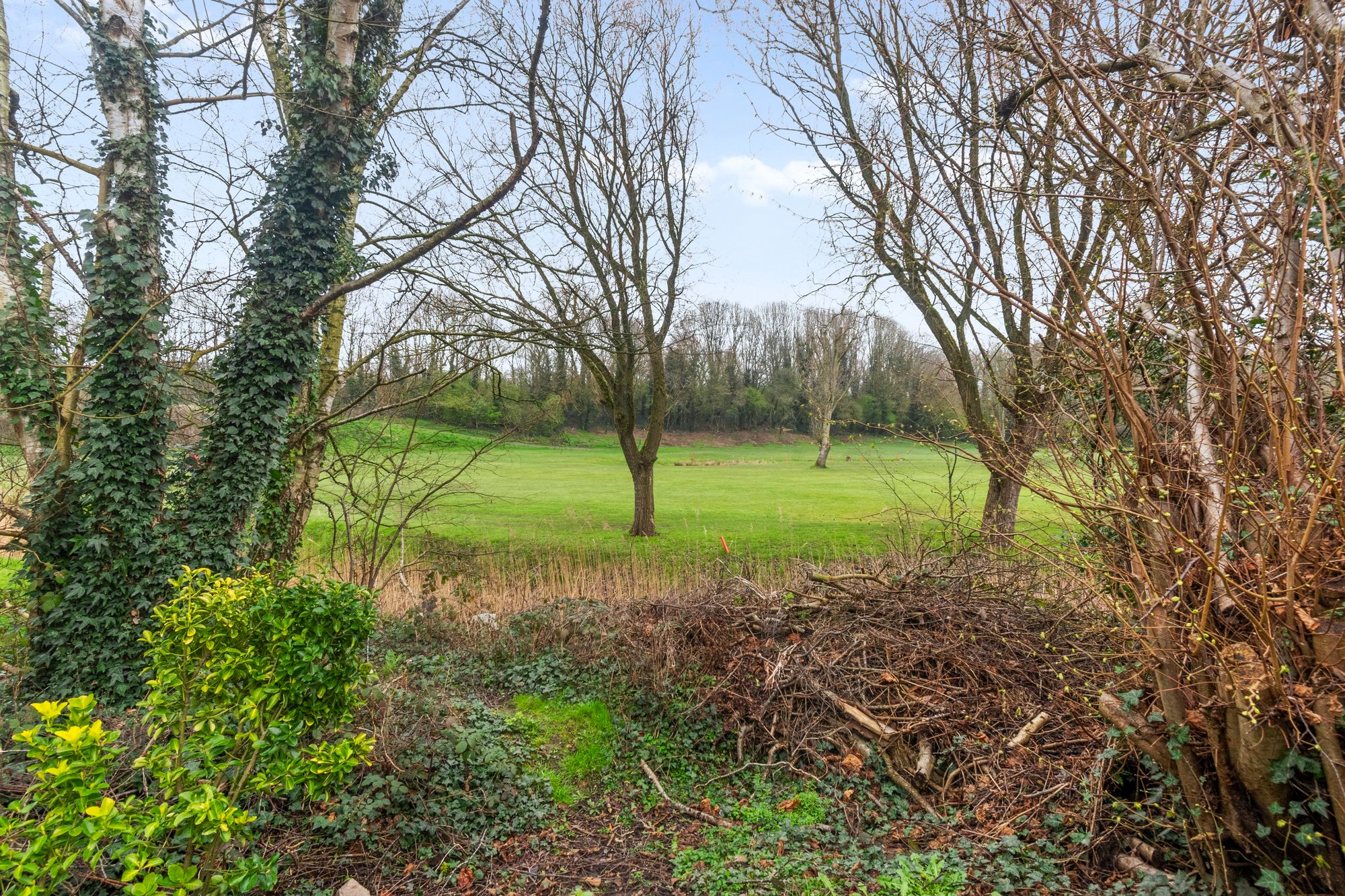 Dundee Close, Fearnhead, WA2