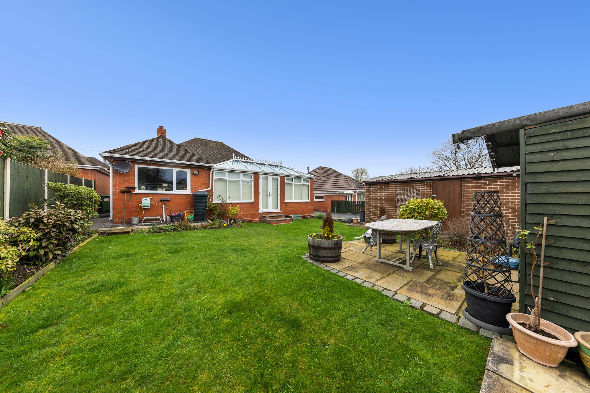 Halton Road, Great Sankey, WA5