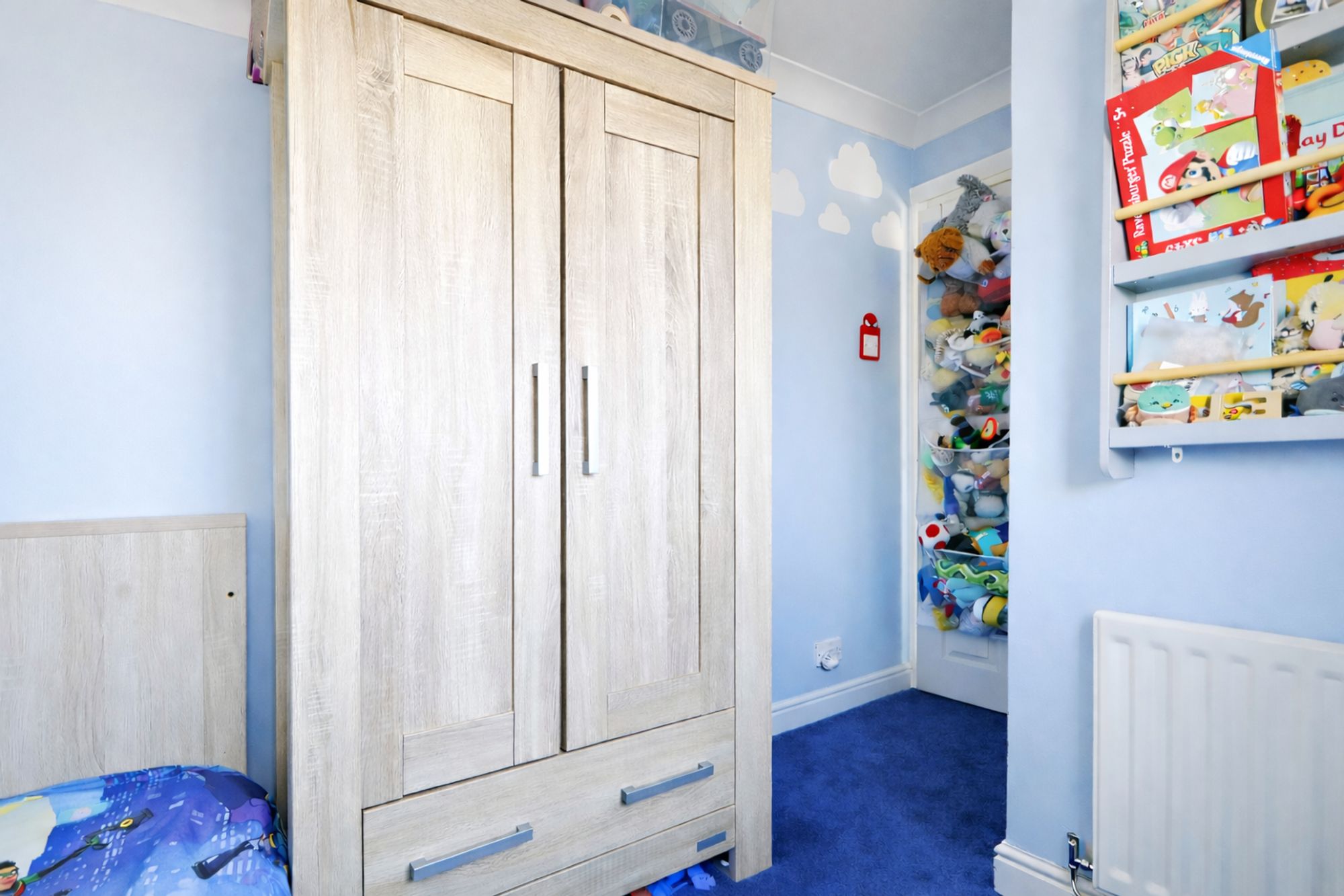 4a9c7b48-8a7e-4d69-864a-c1fd37e023ae