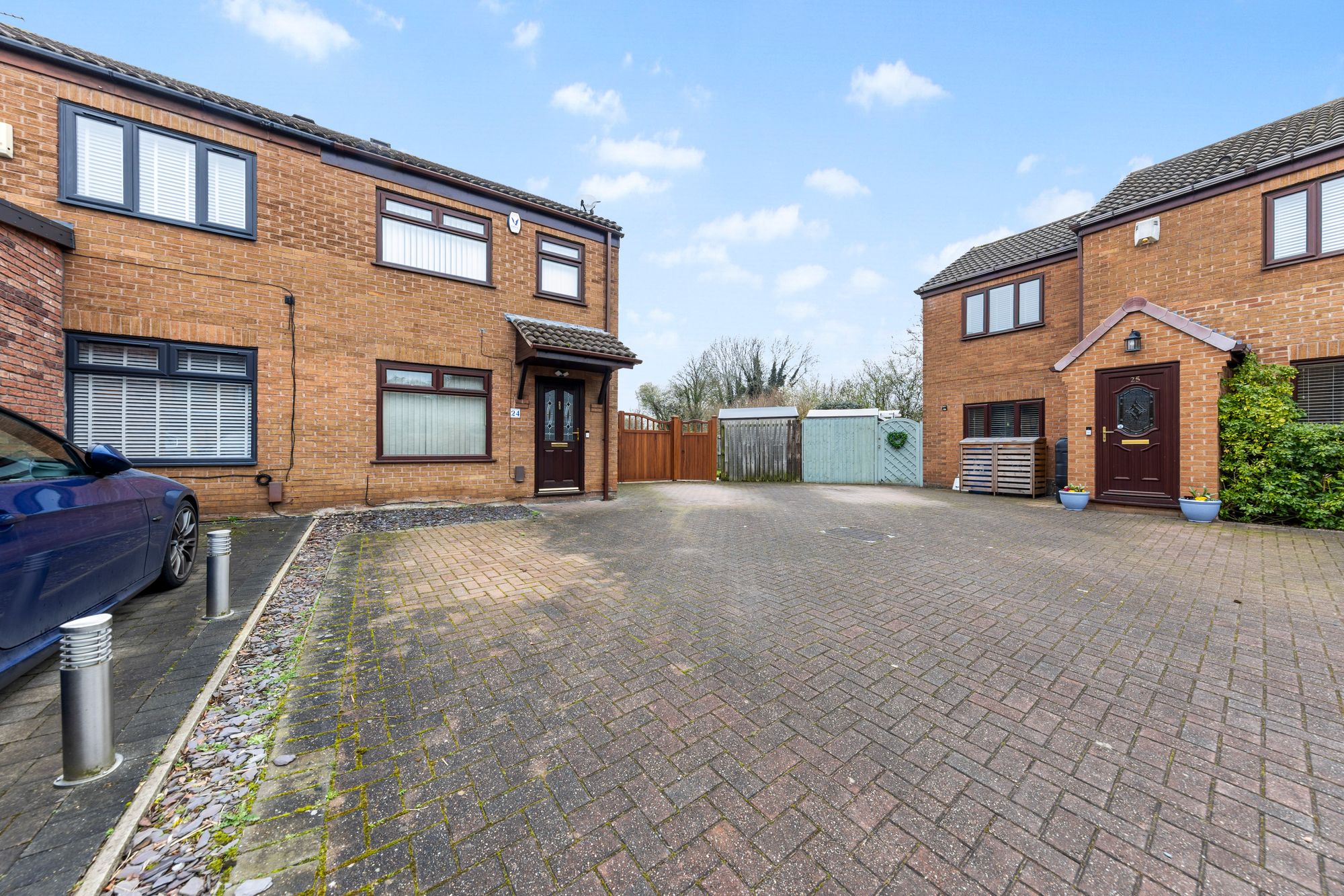 Deanwater Close, Birchwood, WA3