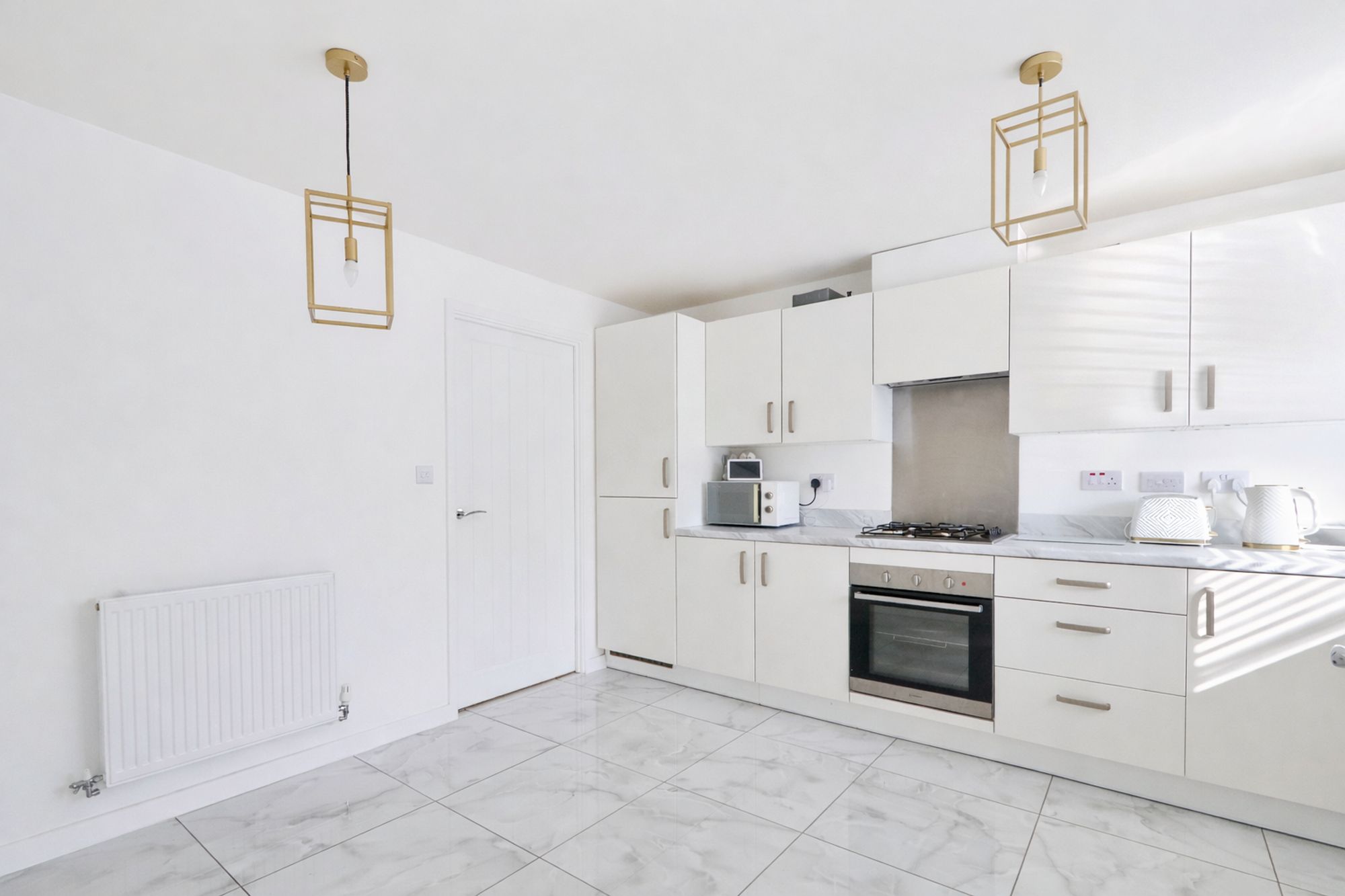 db9440f6-9918-4a33-b3c8-fa082e42e5a1