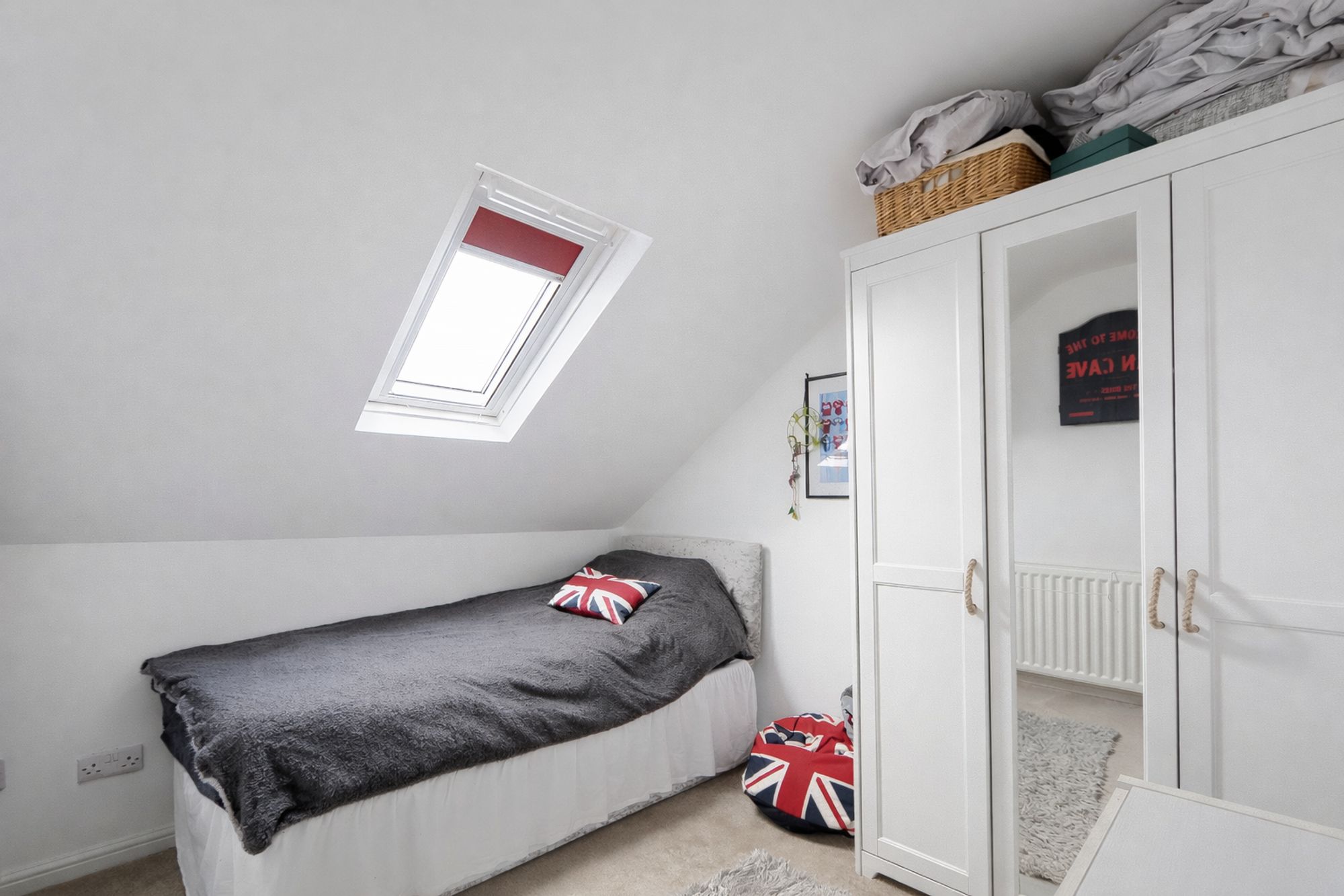 22c435b1-56ec-4c99-81e8-e6e0373f326f