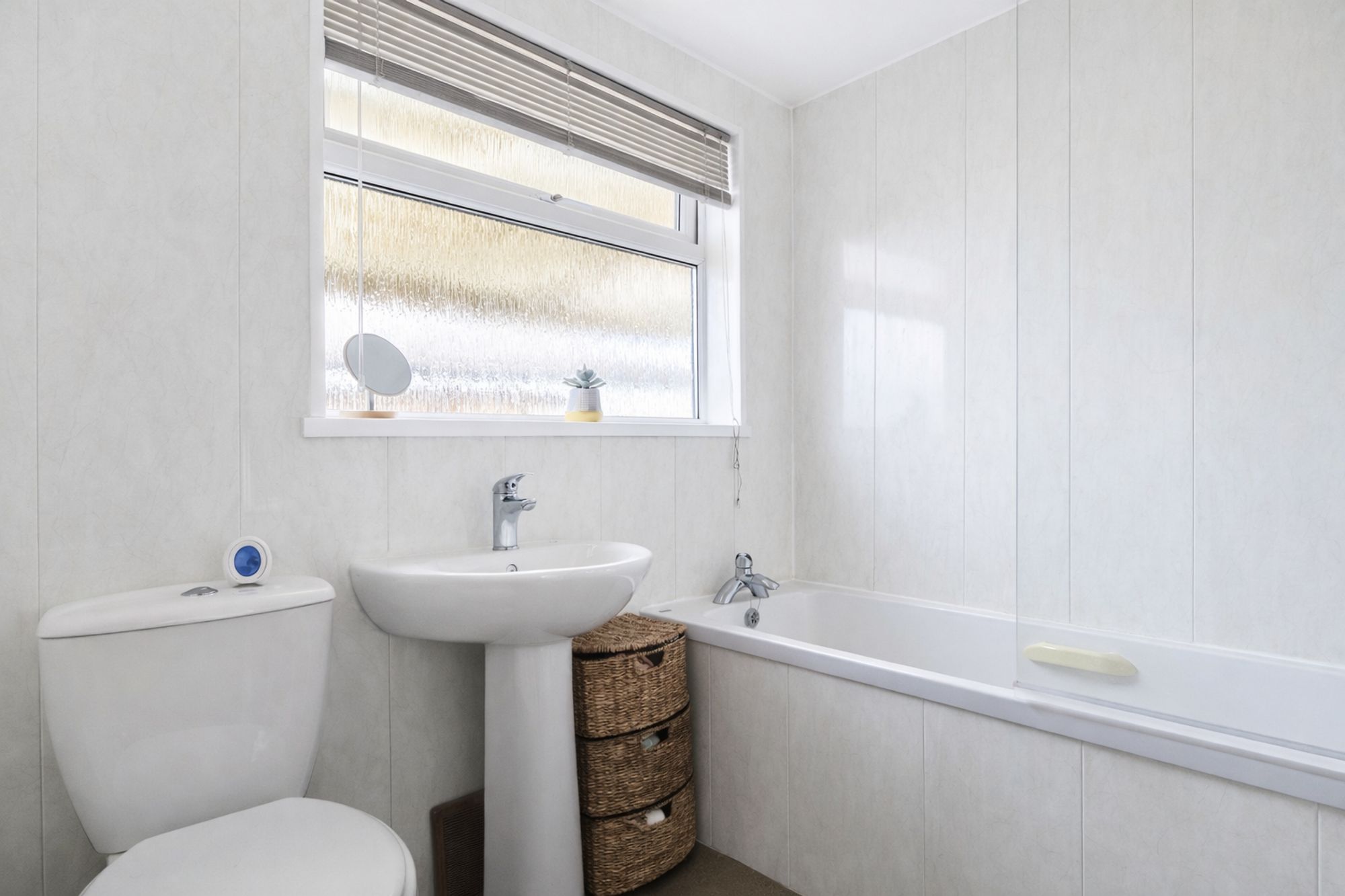 187500ec-37d7-40f1-838a-3ce2fe423470