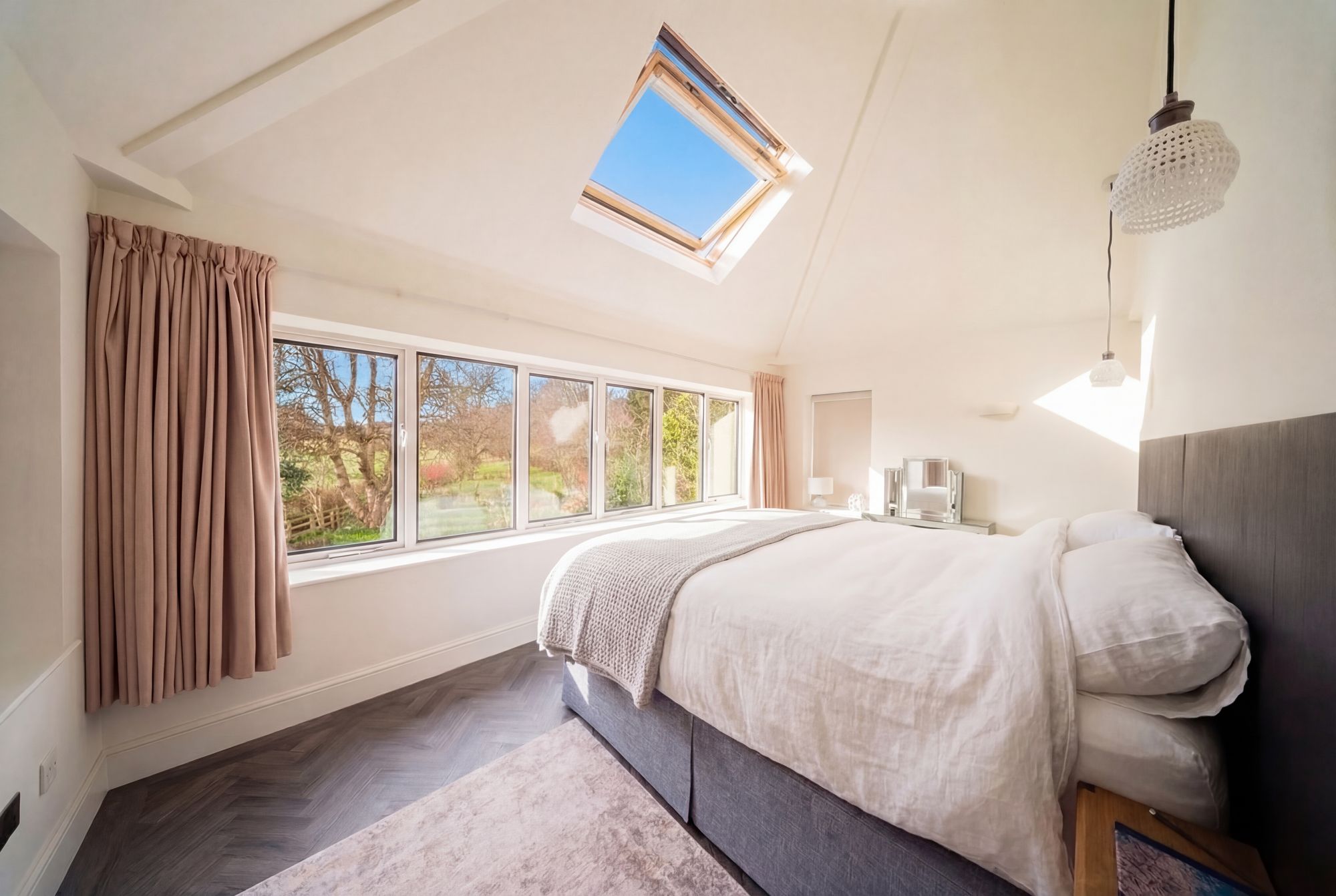 5 bedroom house for sale - Bentley Hurst