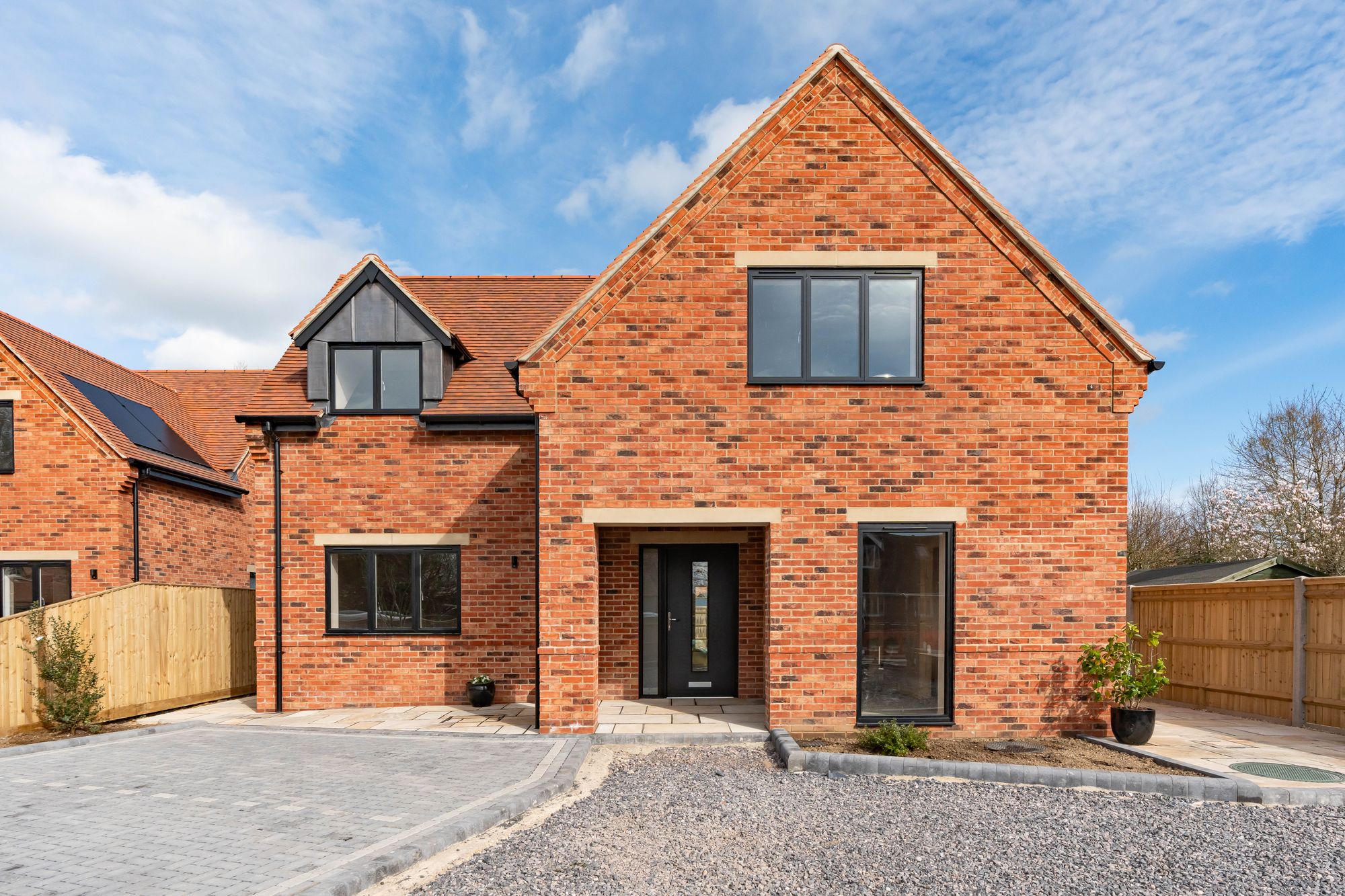 4 bedroom Detached for sale in The Cherries, Sheldon Road, Ickford ...
