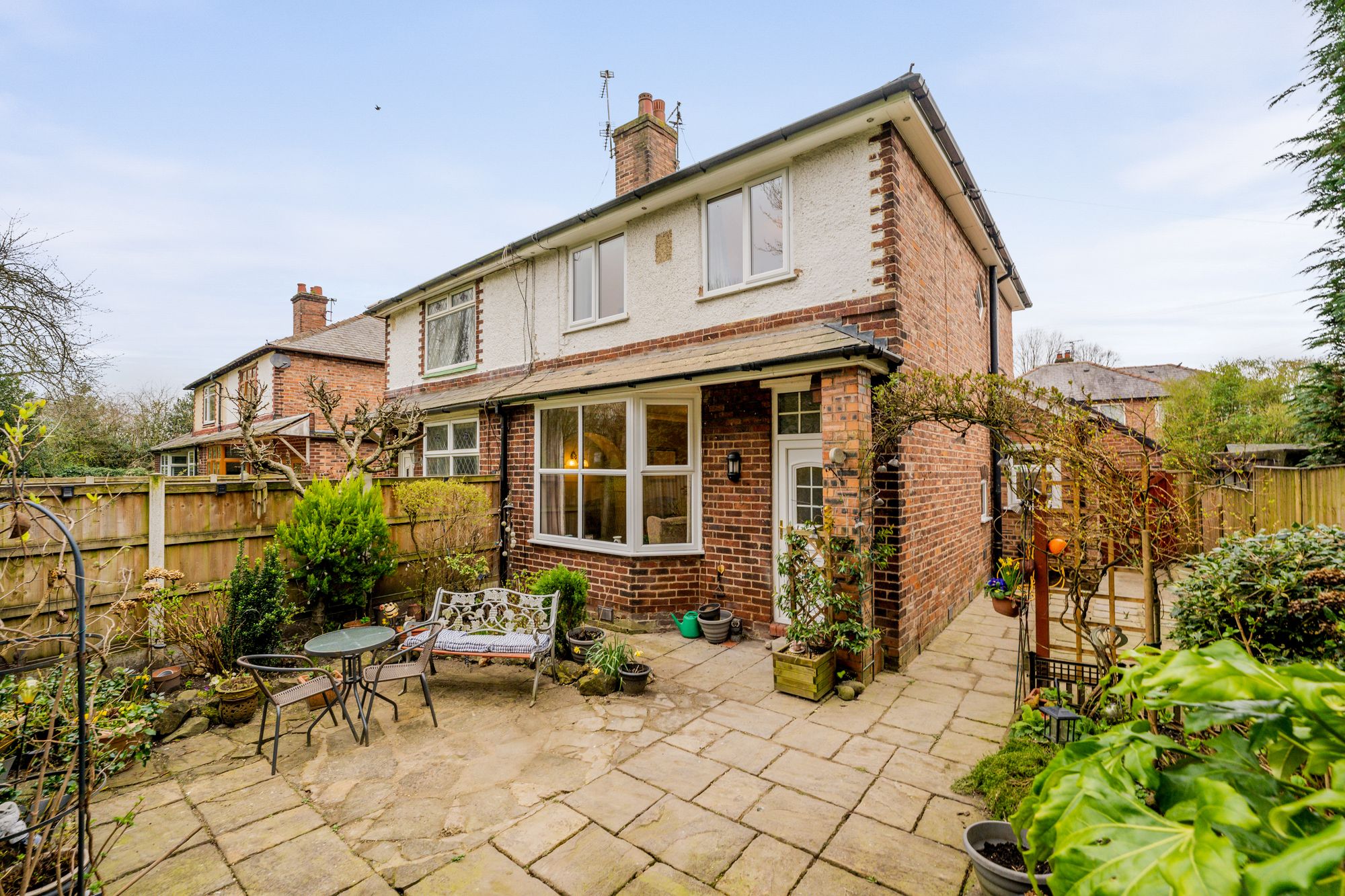 West View, Padgate, WA2