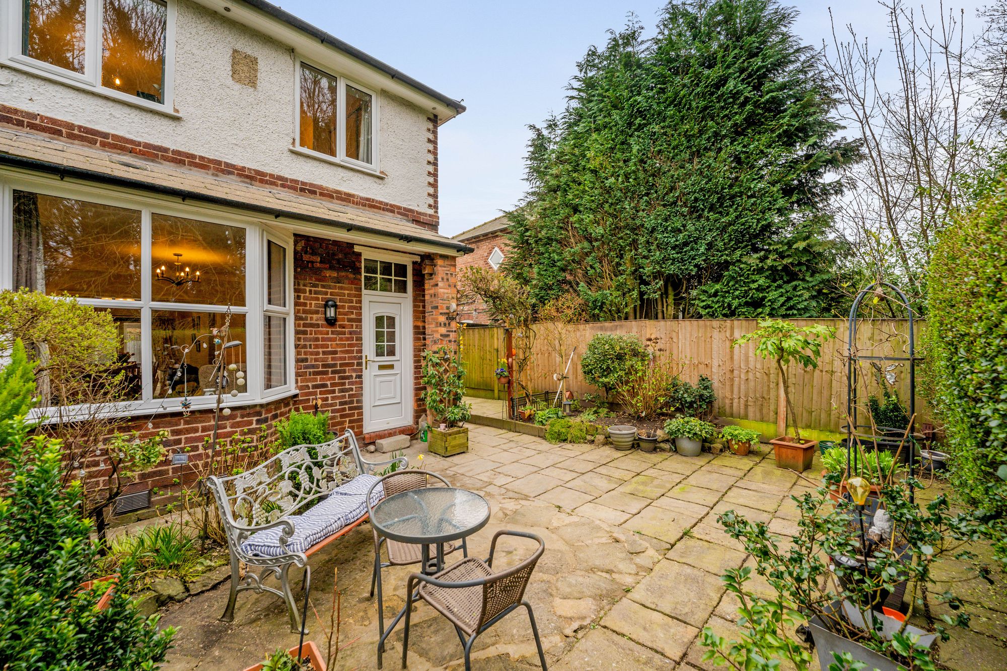 West View, Warrington