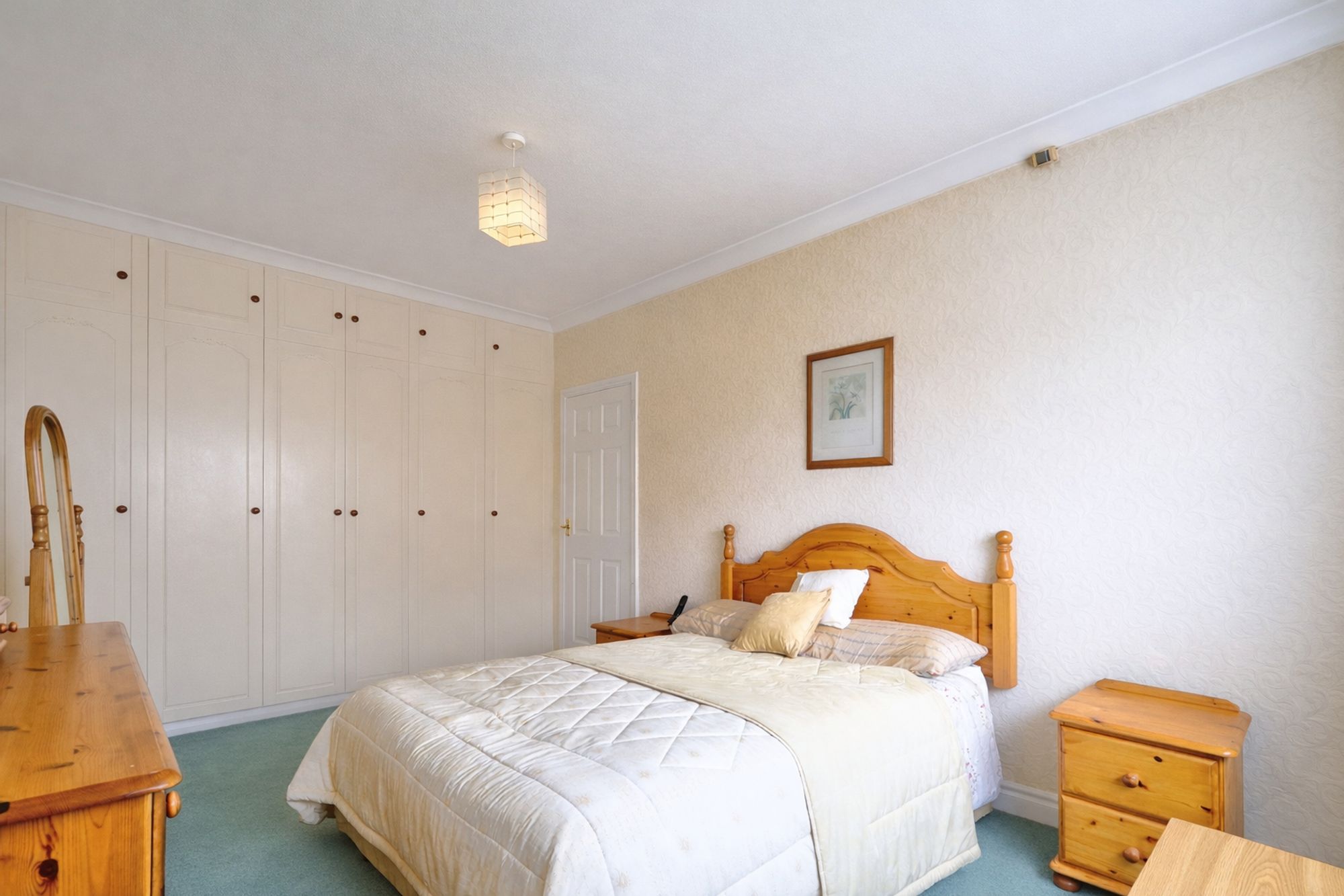 6e1367f2-a5f7-475e-be0d-3ebbb71ac7c5