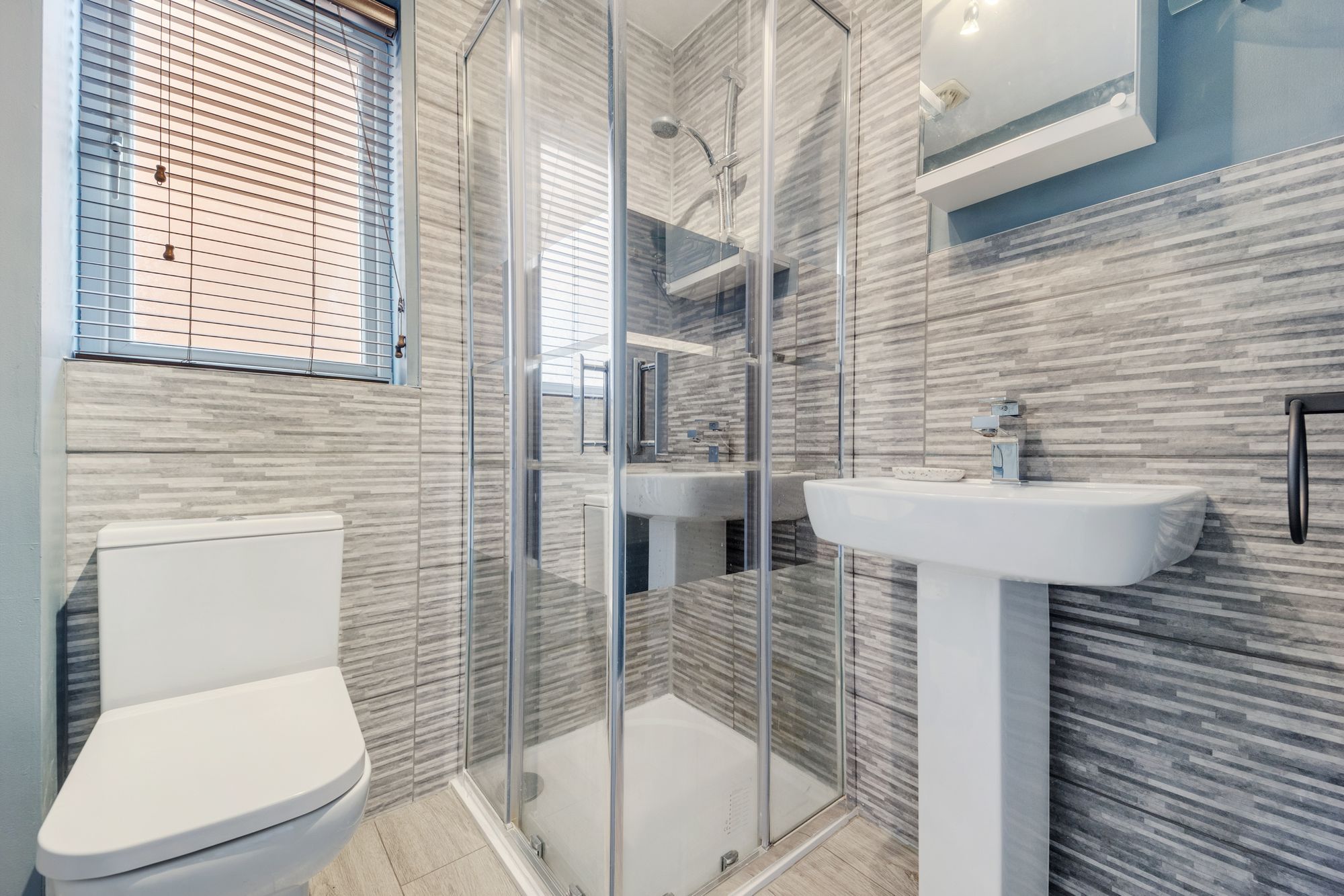 Hampton Court Way, Widnes