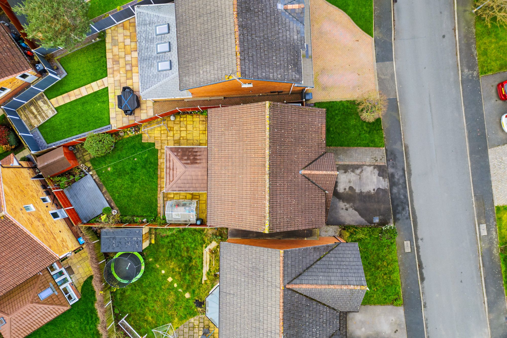 Hampton Court Way, Widnes