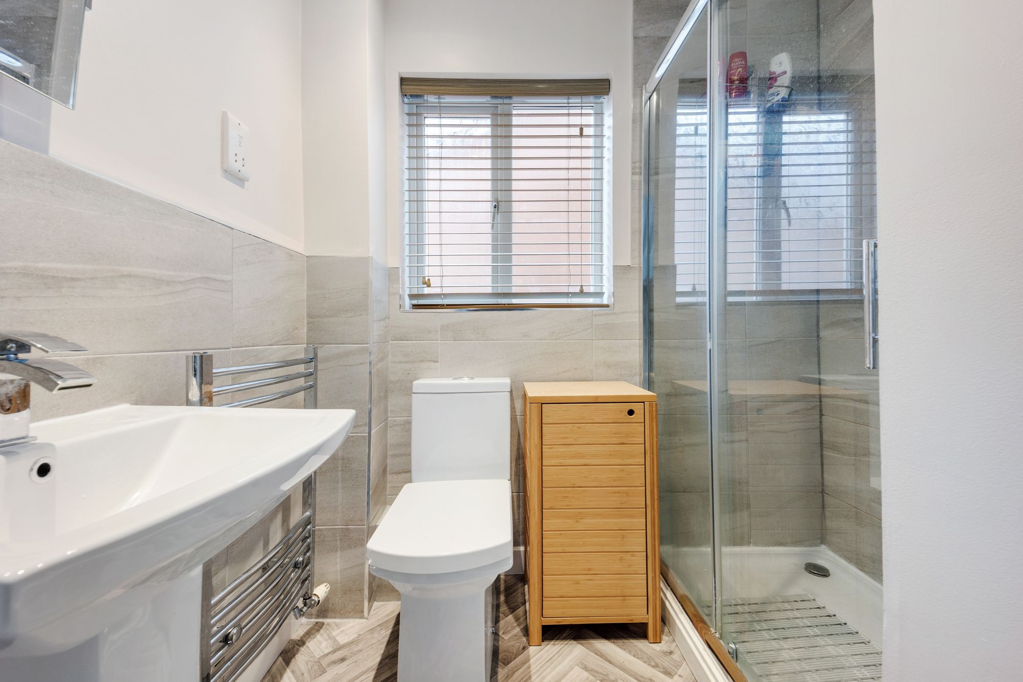 Hampton Court Way, Widnes