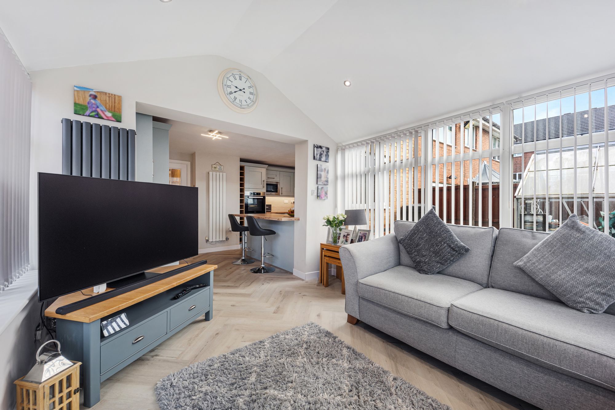 Hampton Court Way, Widnes