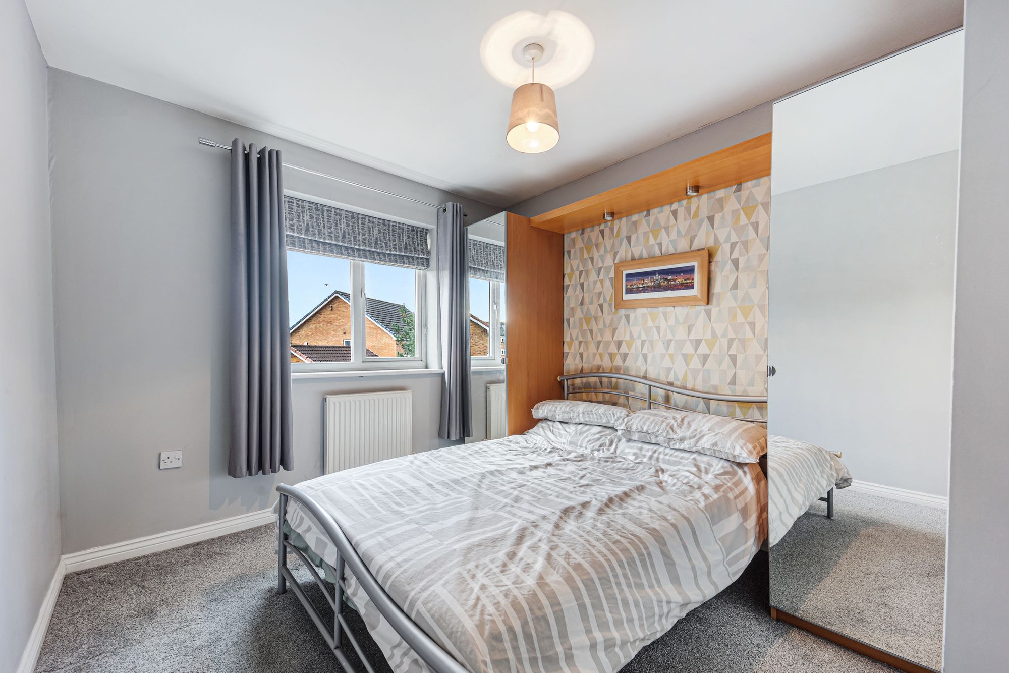 Hampton Court Way, Widnes