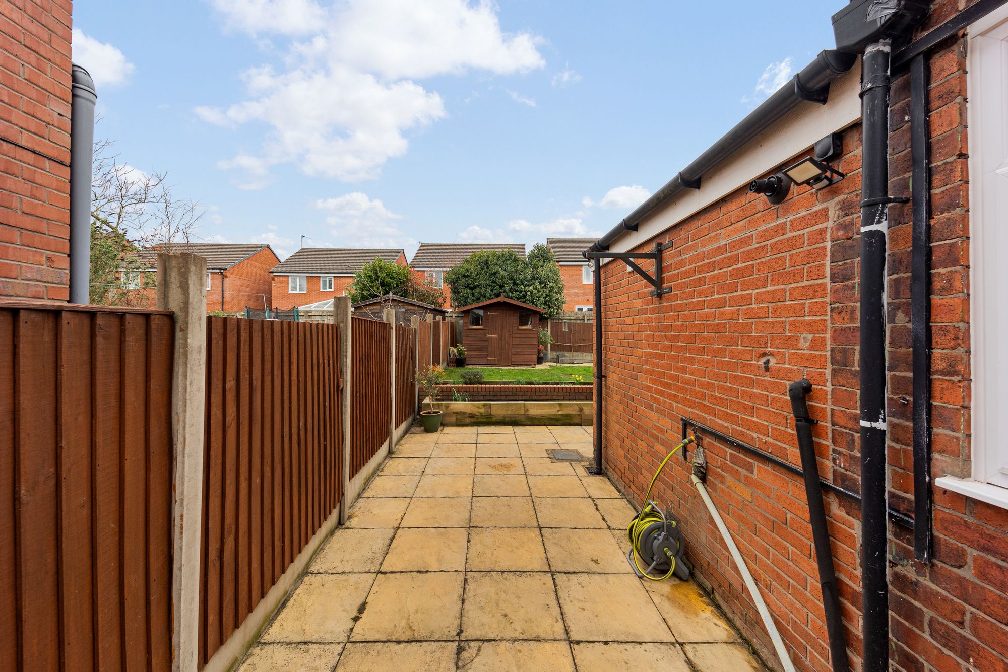 Cronton Lane, Widnes