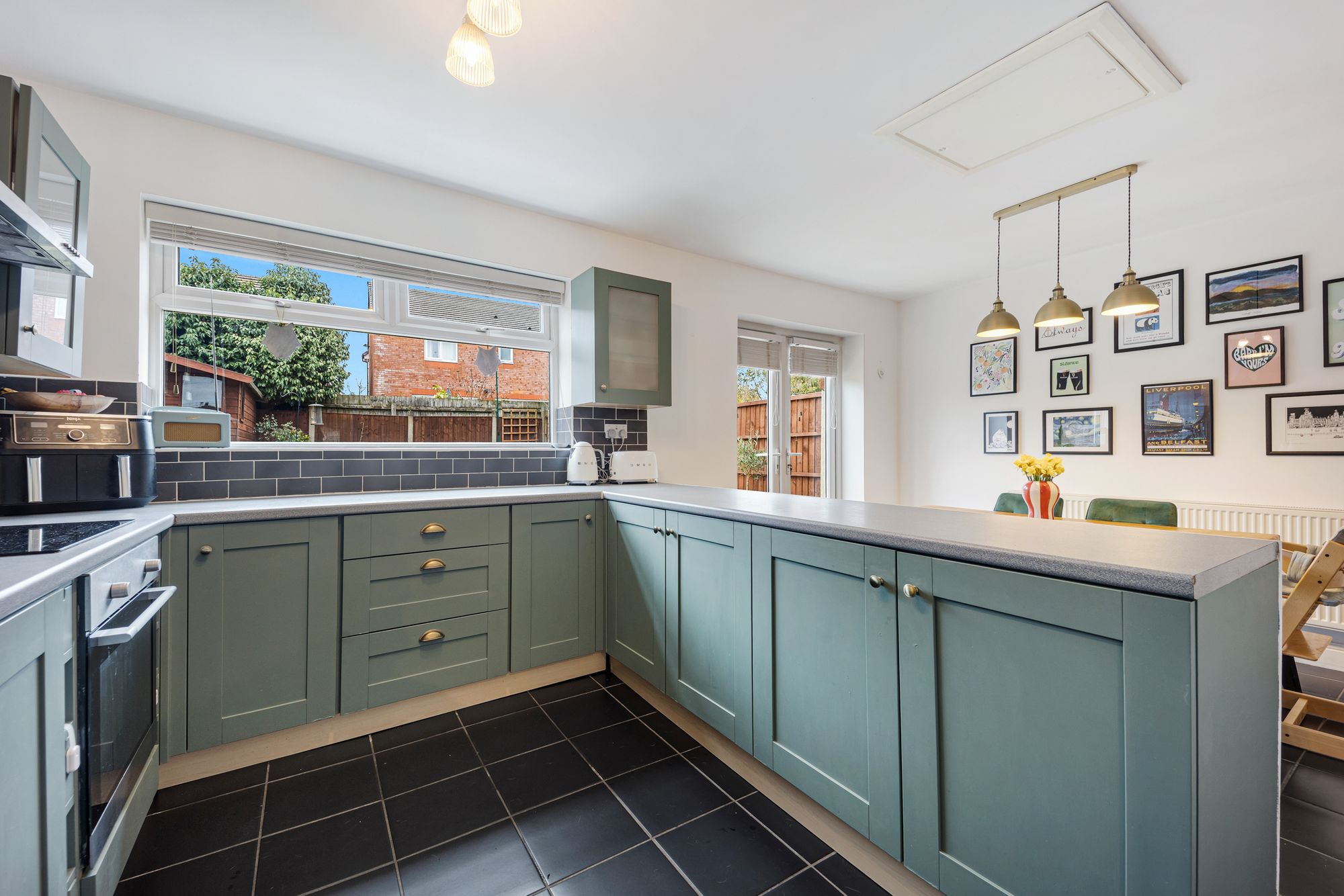 Cronton Lane, Widnes