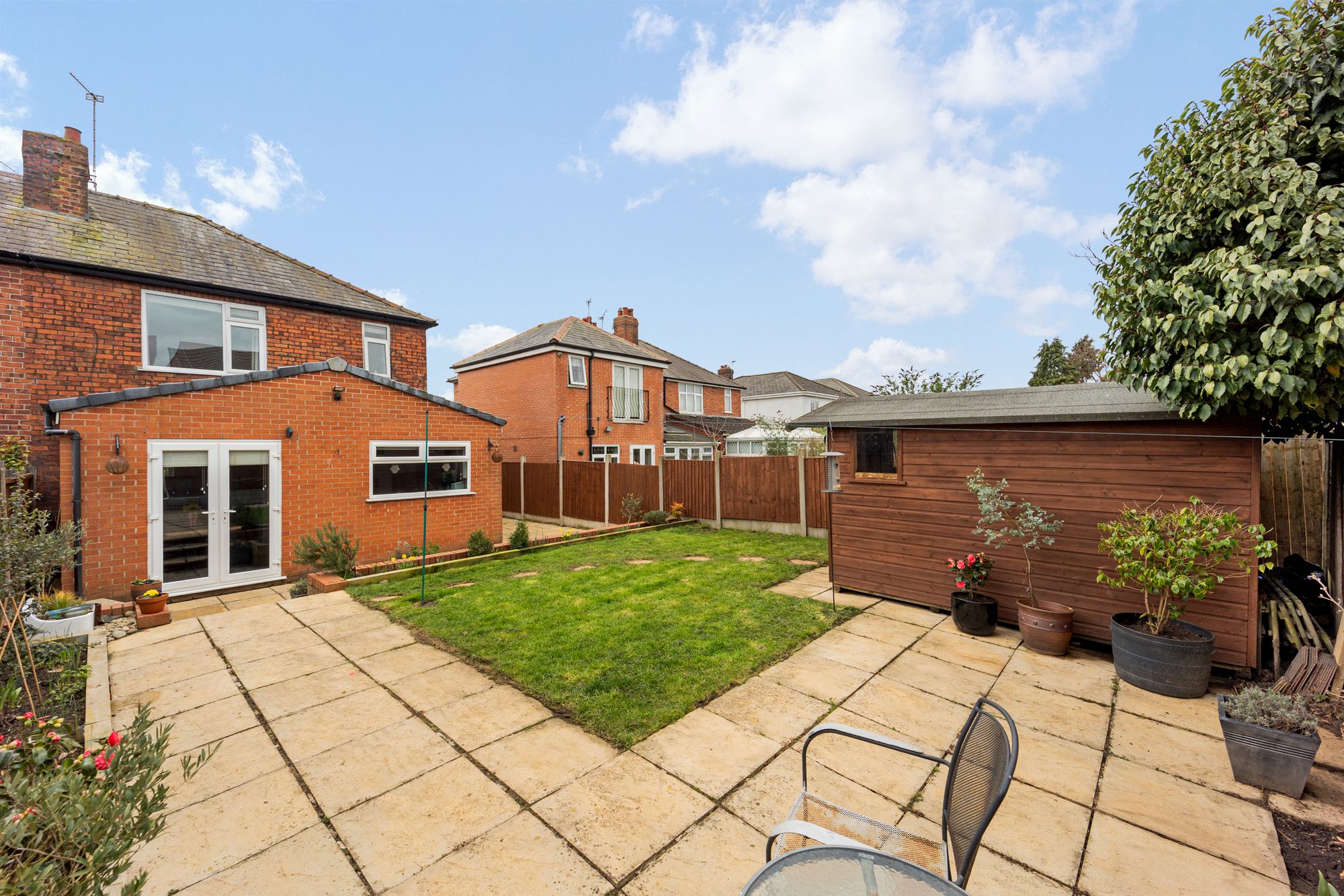 Cronton Lane, Widnes