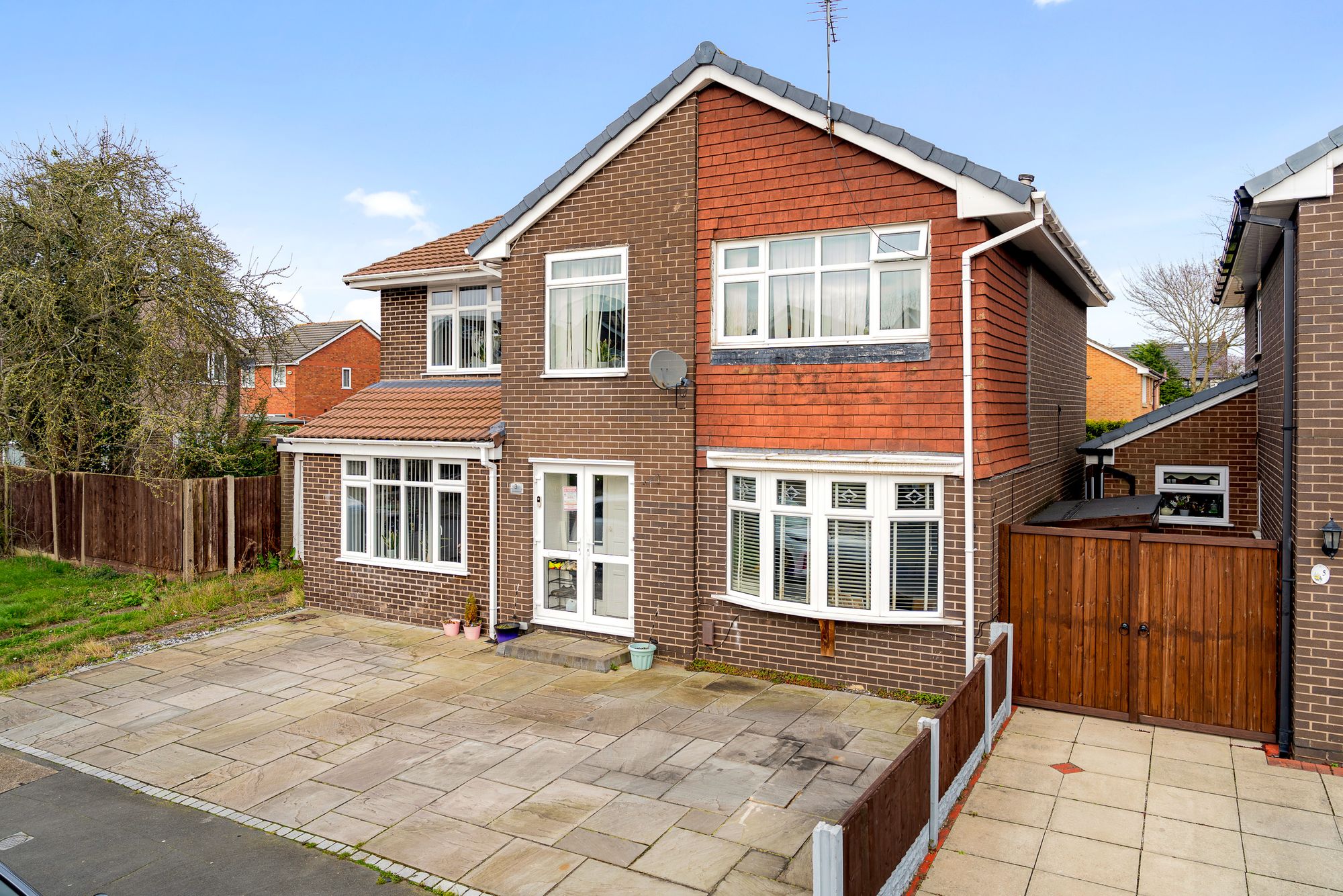 Ascot Avenue, Runcorn, WA7