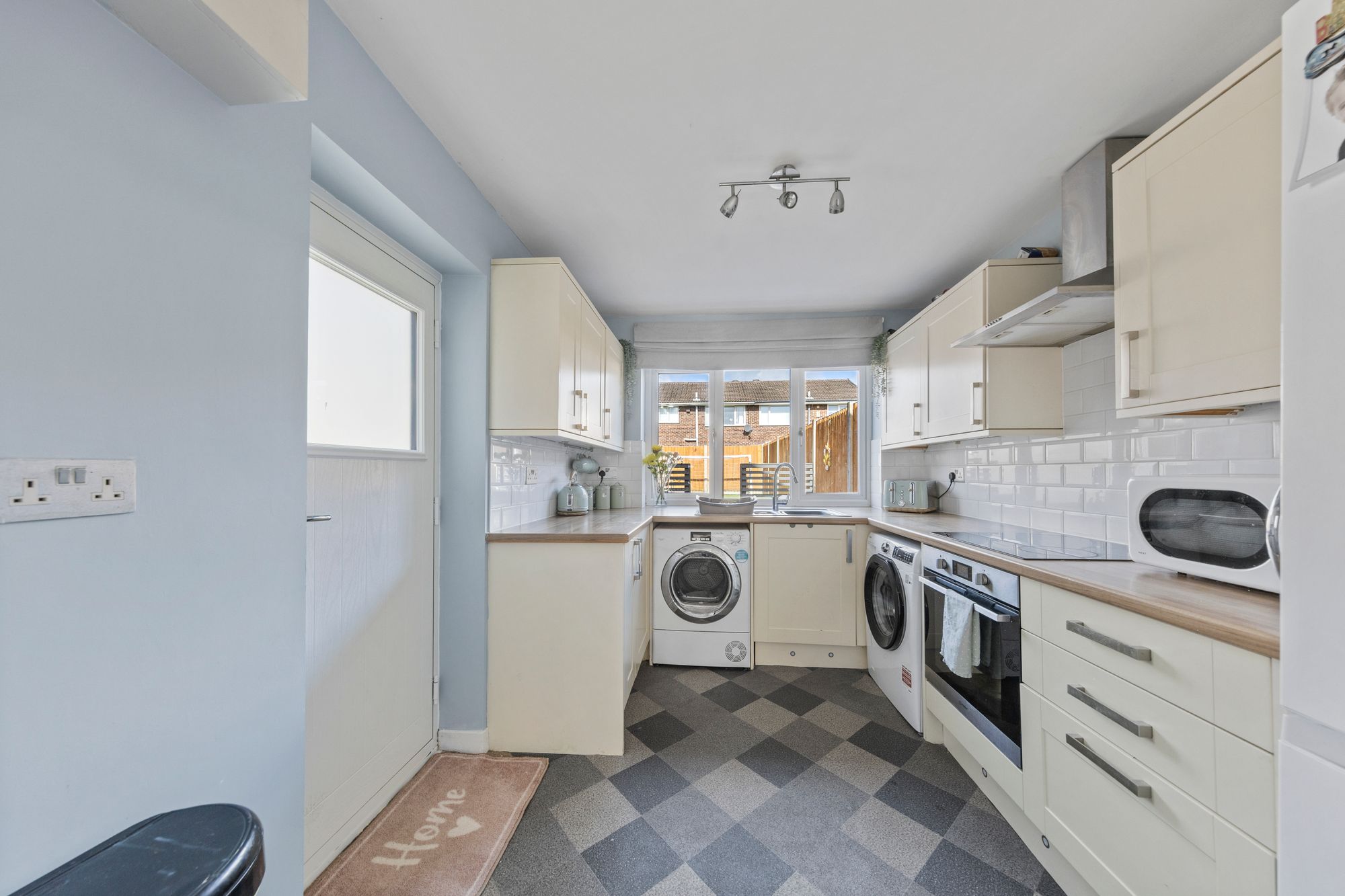 Winchester Avenue, Great Sankey, WA5