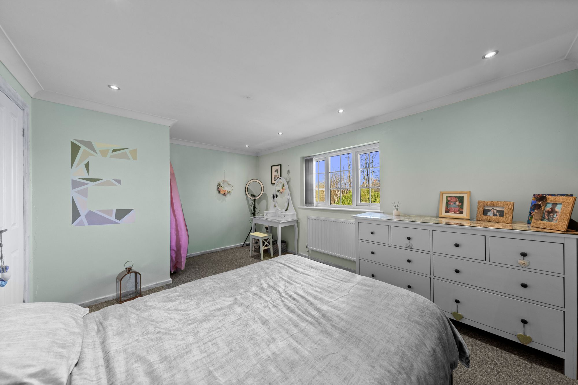 Harvey Court, Warrington