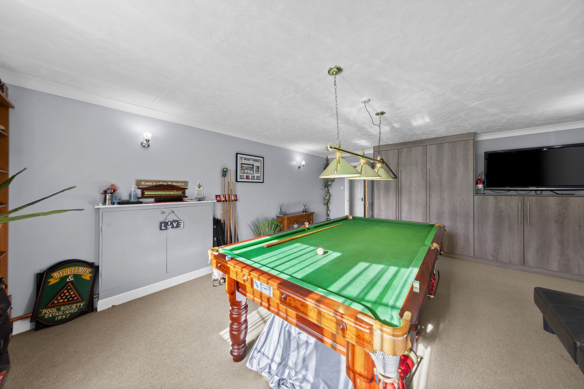 Harvey Court, Warrington