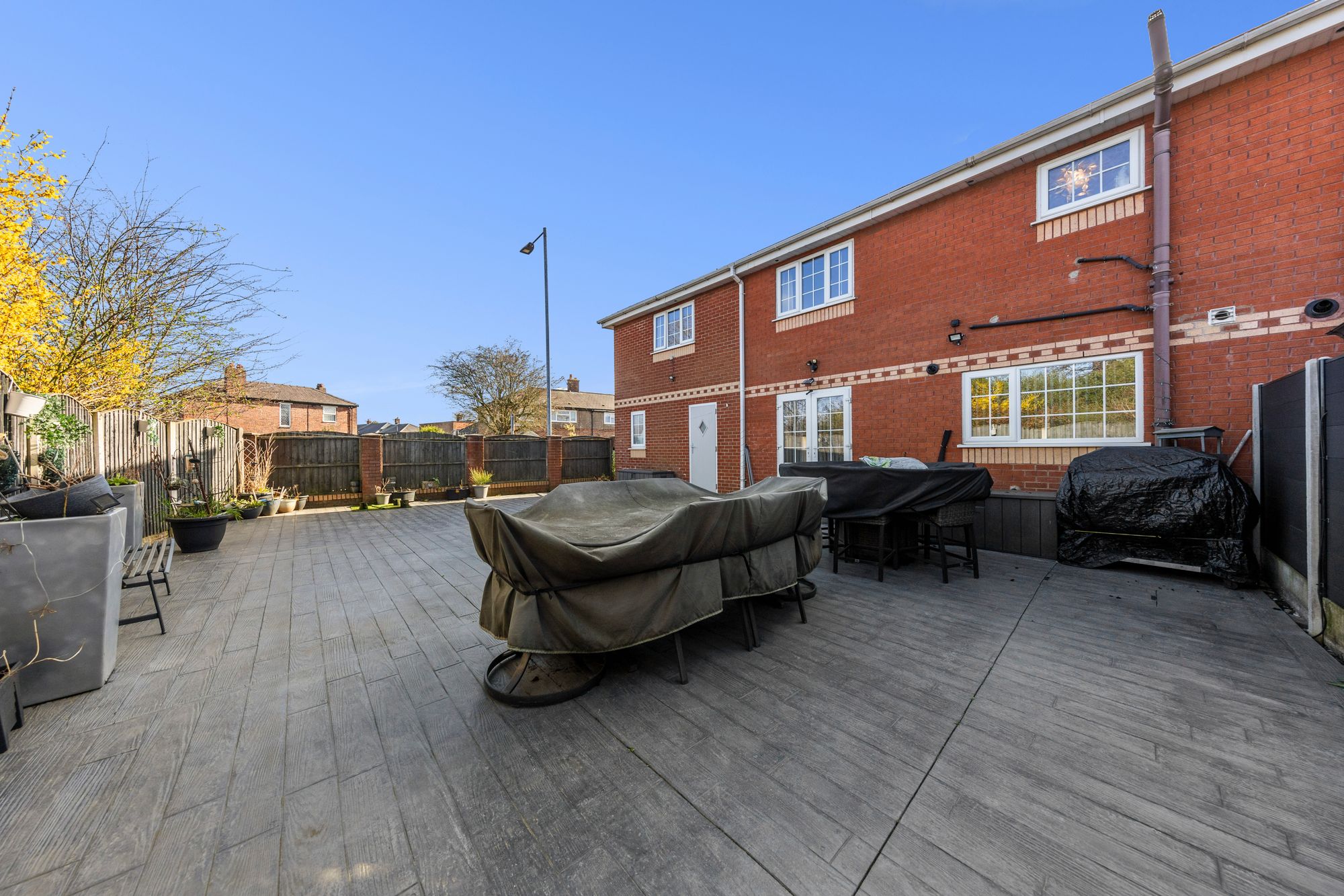 Harvey Court, Warrington