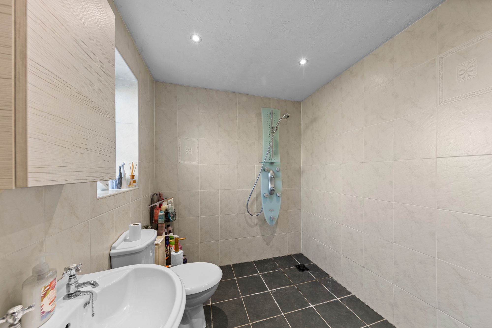 Harvey Court, Warrington