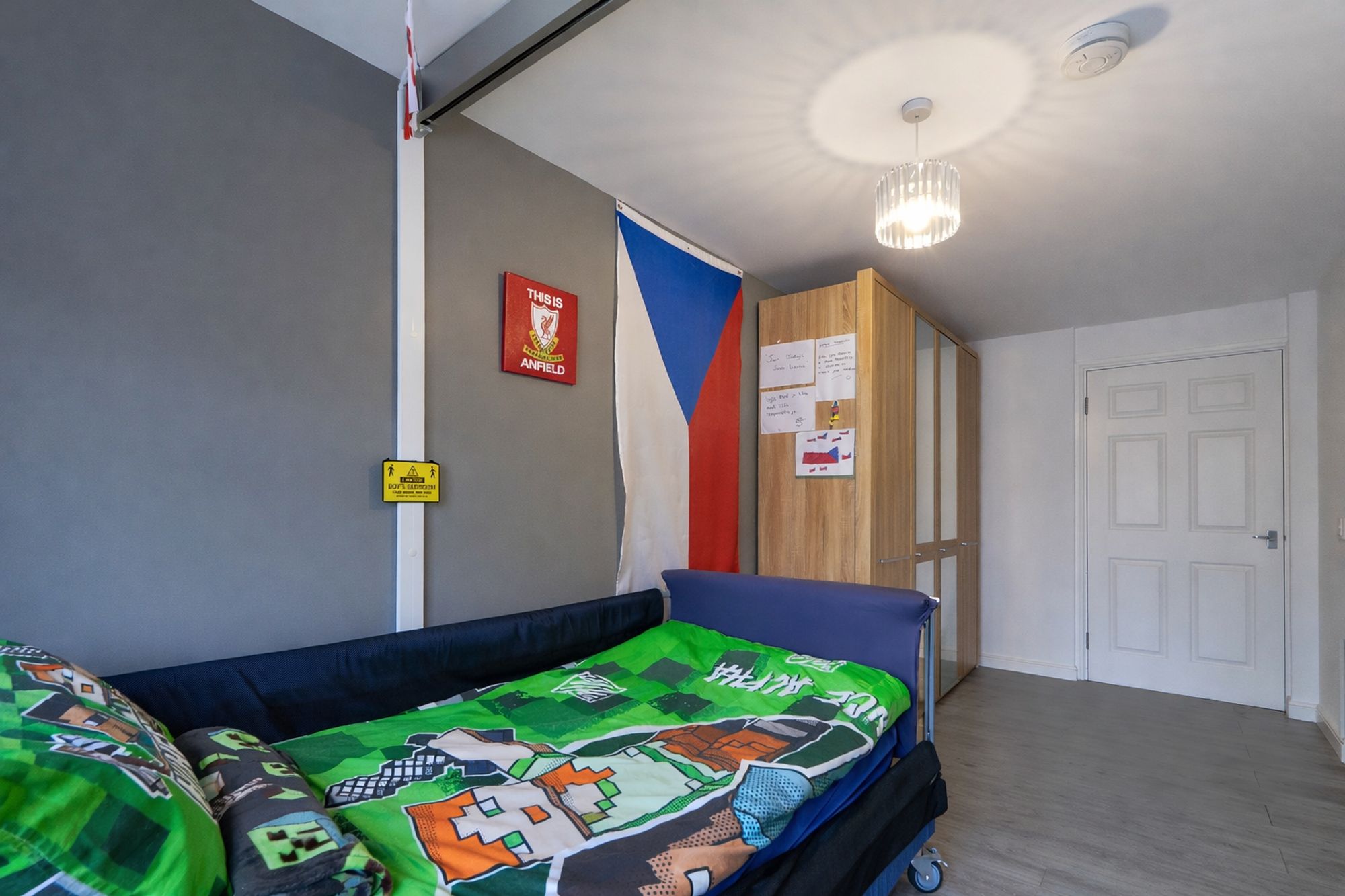 57a336cd-5395-4d45-a787-56b5094803da