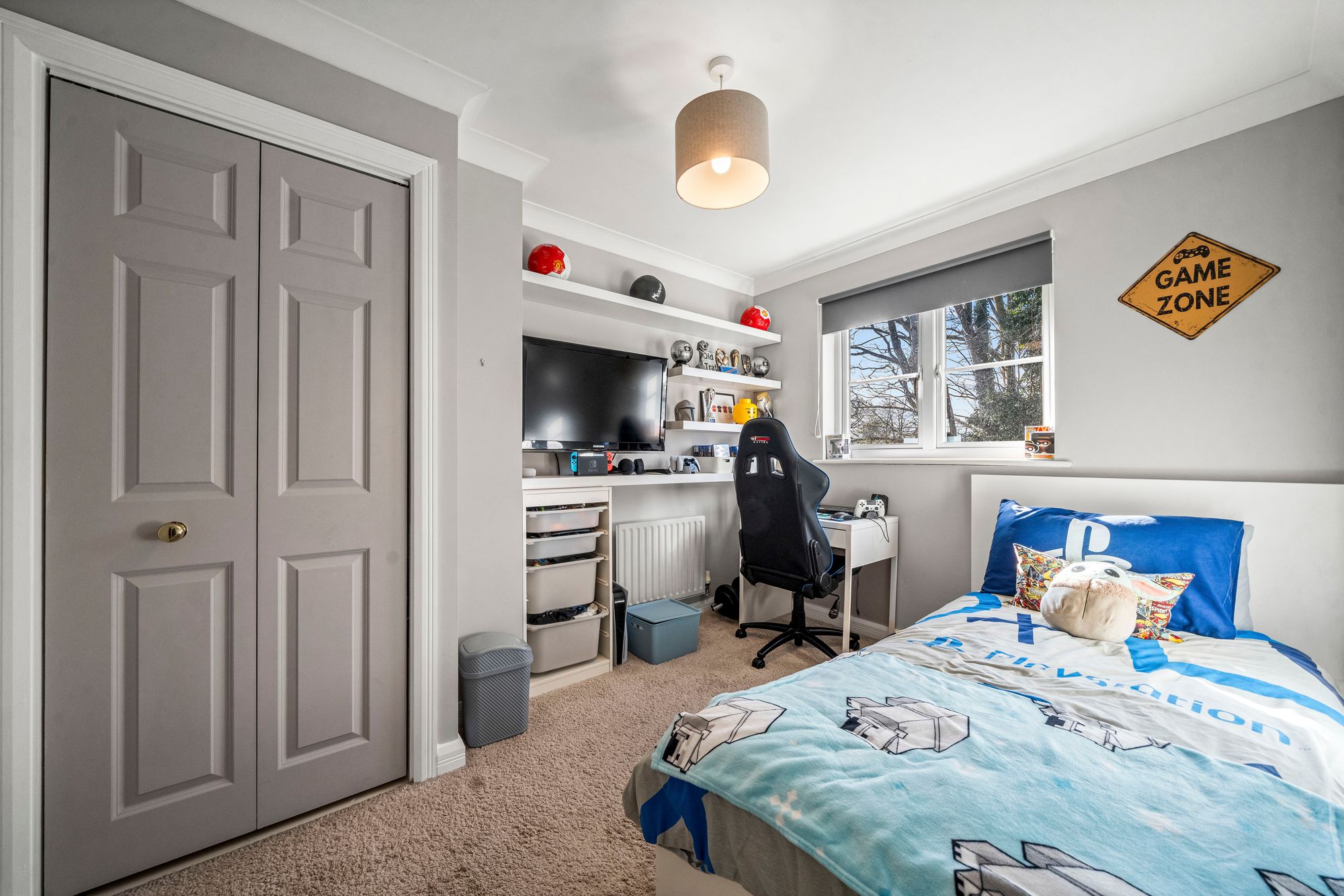 Spires Gardens, Warrington