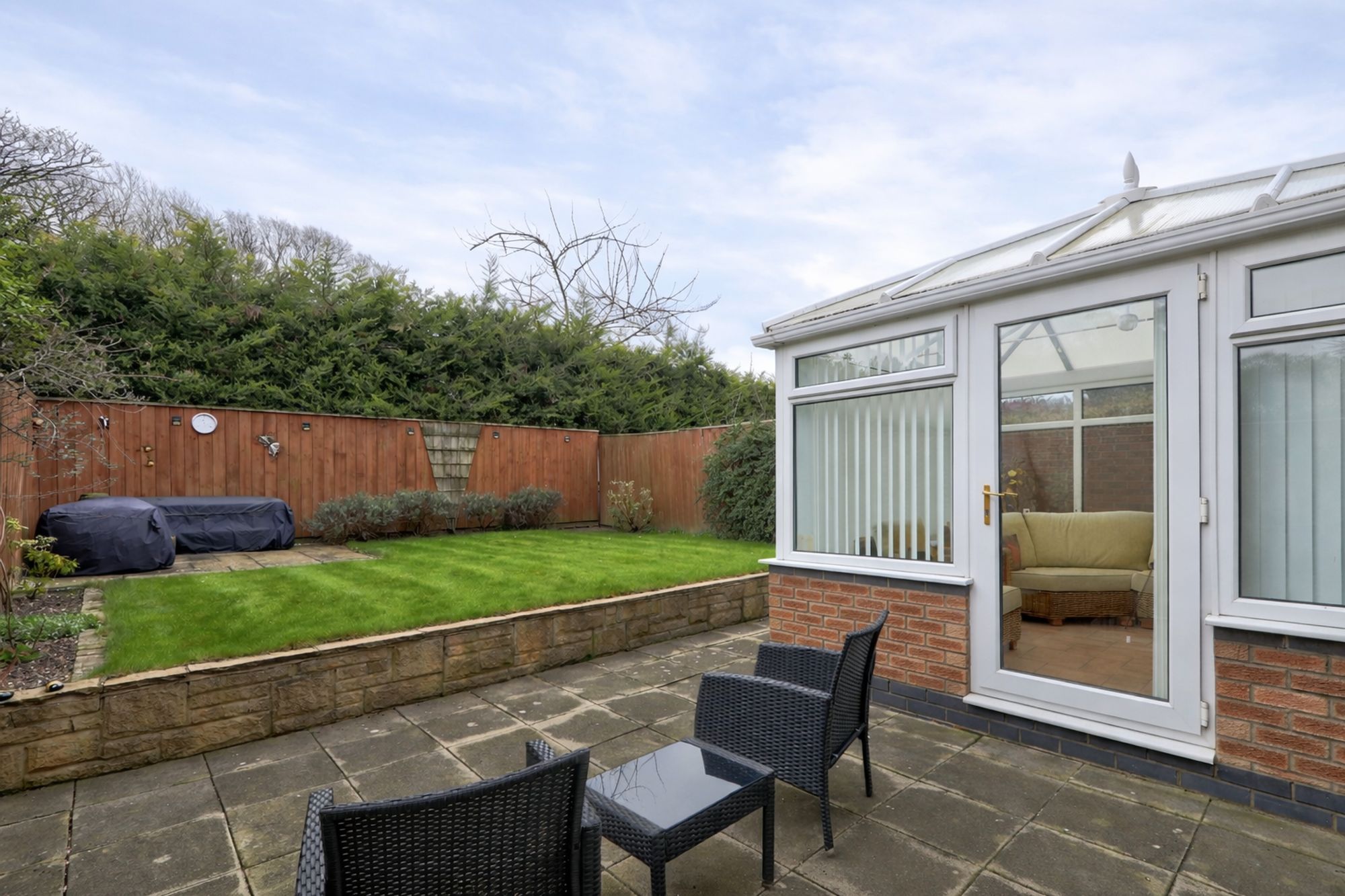 330e06b9-5524-4f9f-8478-a99744380094