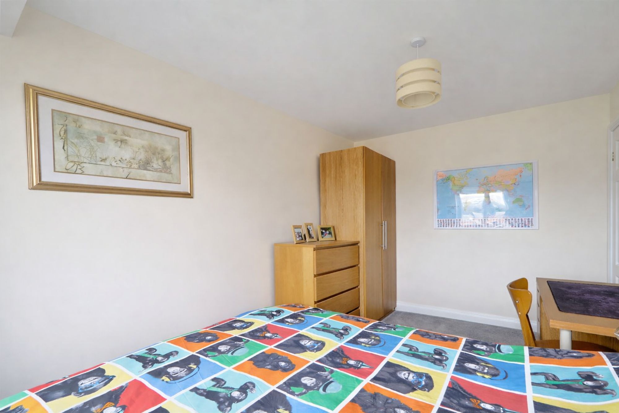 5cc3ef32-8895-47db-9e5c-012a89120795