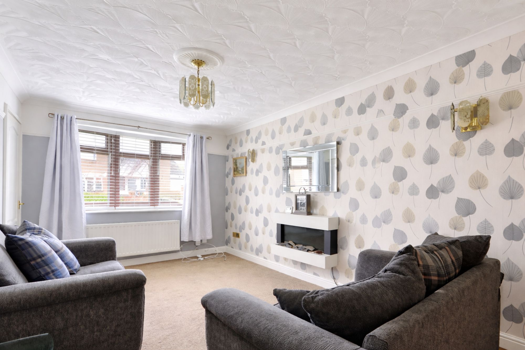 e097d32e-4485-44f0-b727-7d5cbad3ae1a