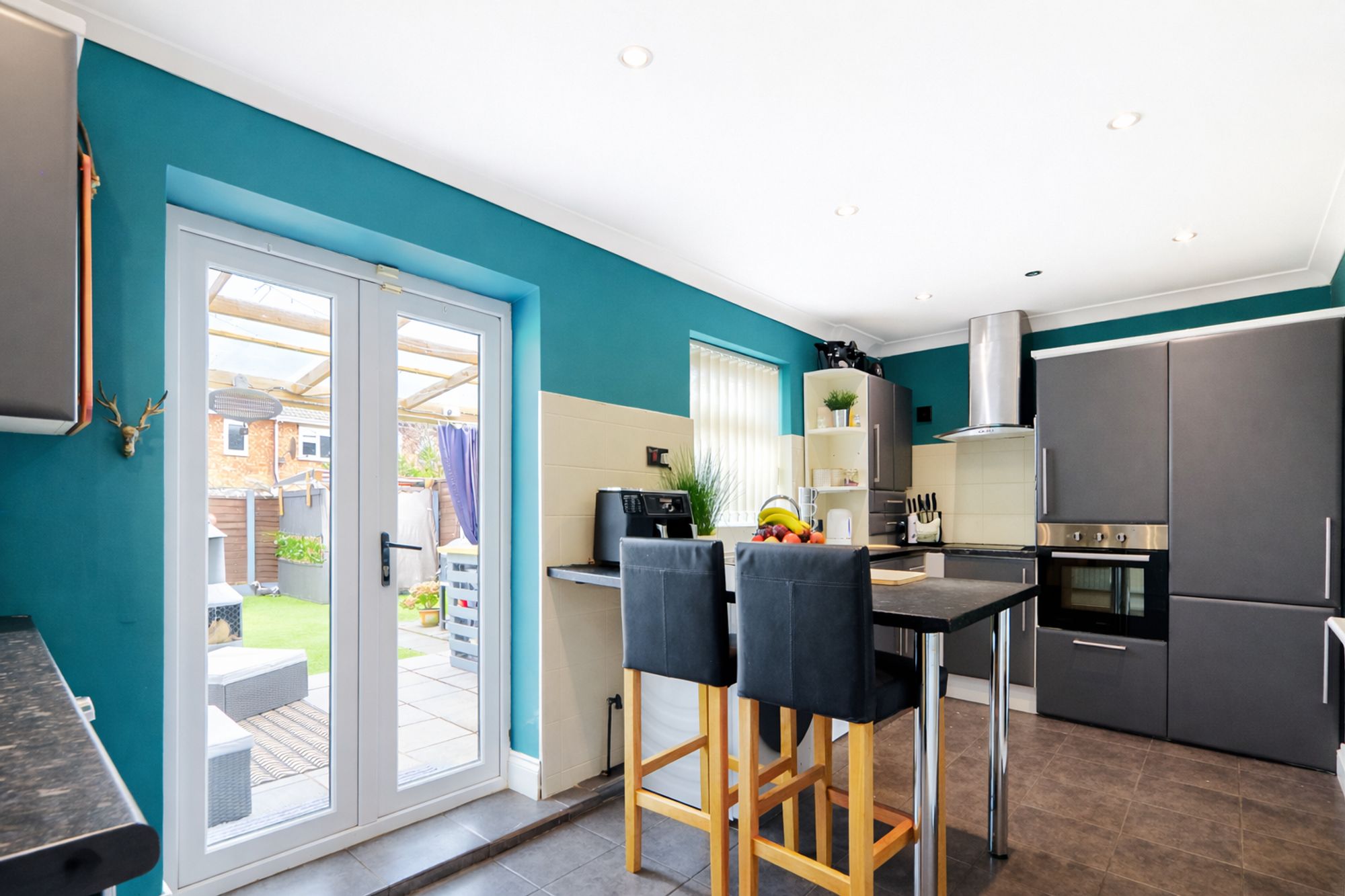 ff1b269e-4145-45e4-b886-82aa74c2a107