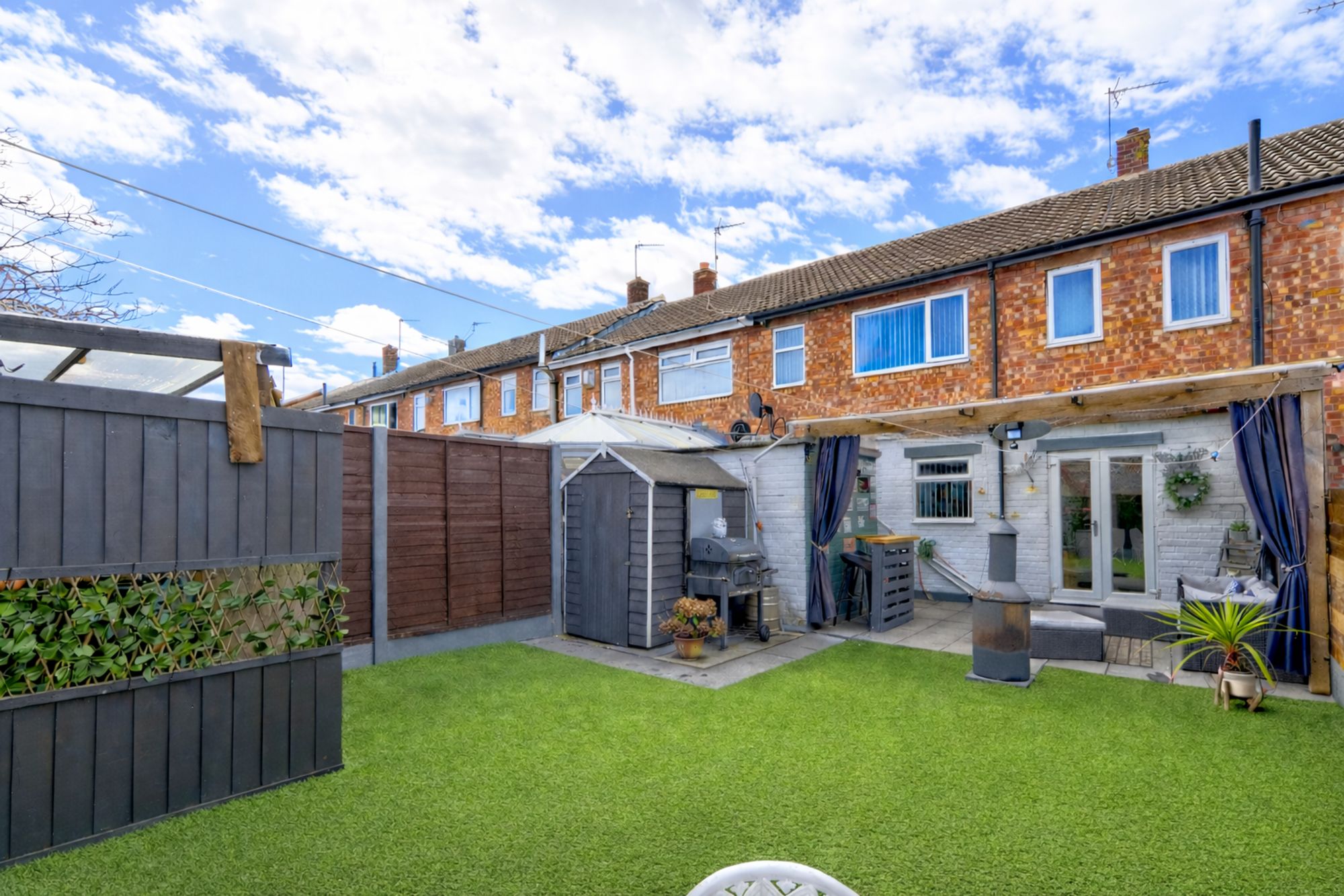 4b453ba6-4456-4fed-a63b-2fb7535f00c2 (1)