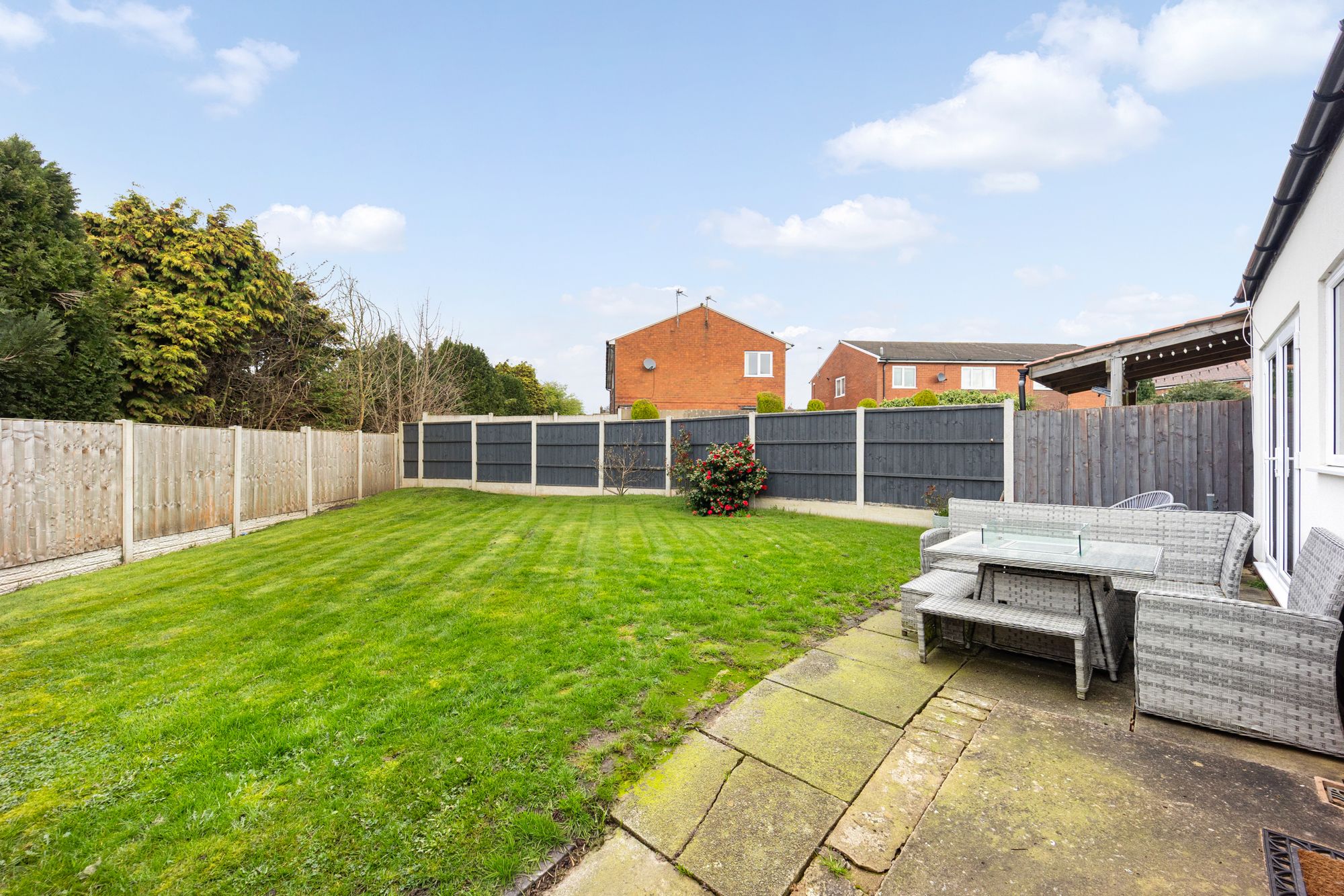 Farnworth Close, Widnes, WA8