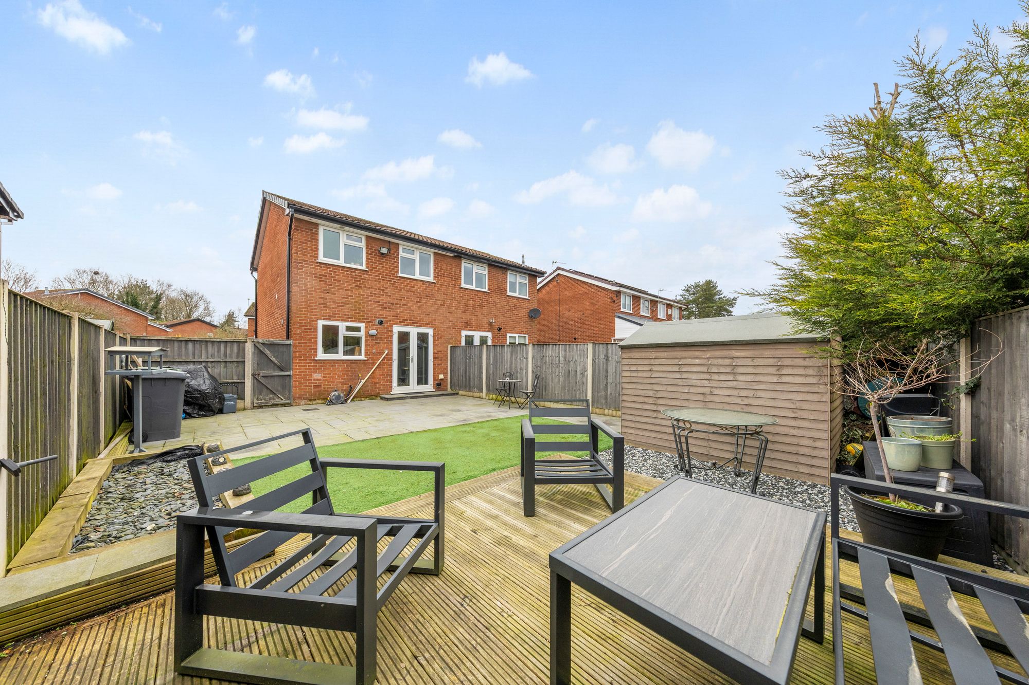 Willoughby Close, Old Hall, WA5