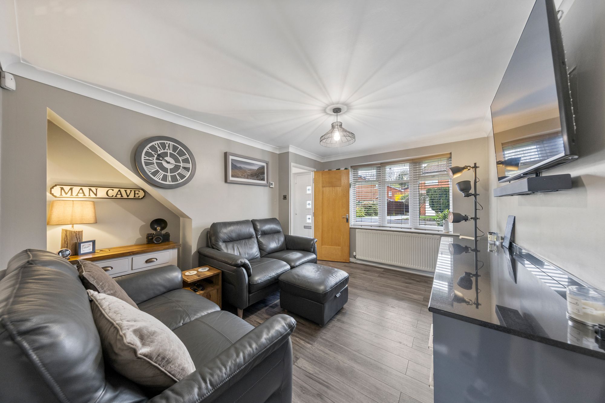 Willoughby Close, Old Hall, WA5