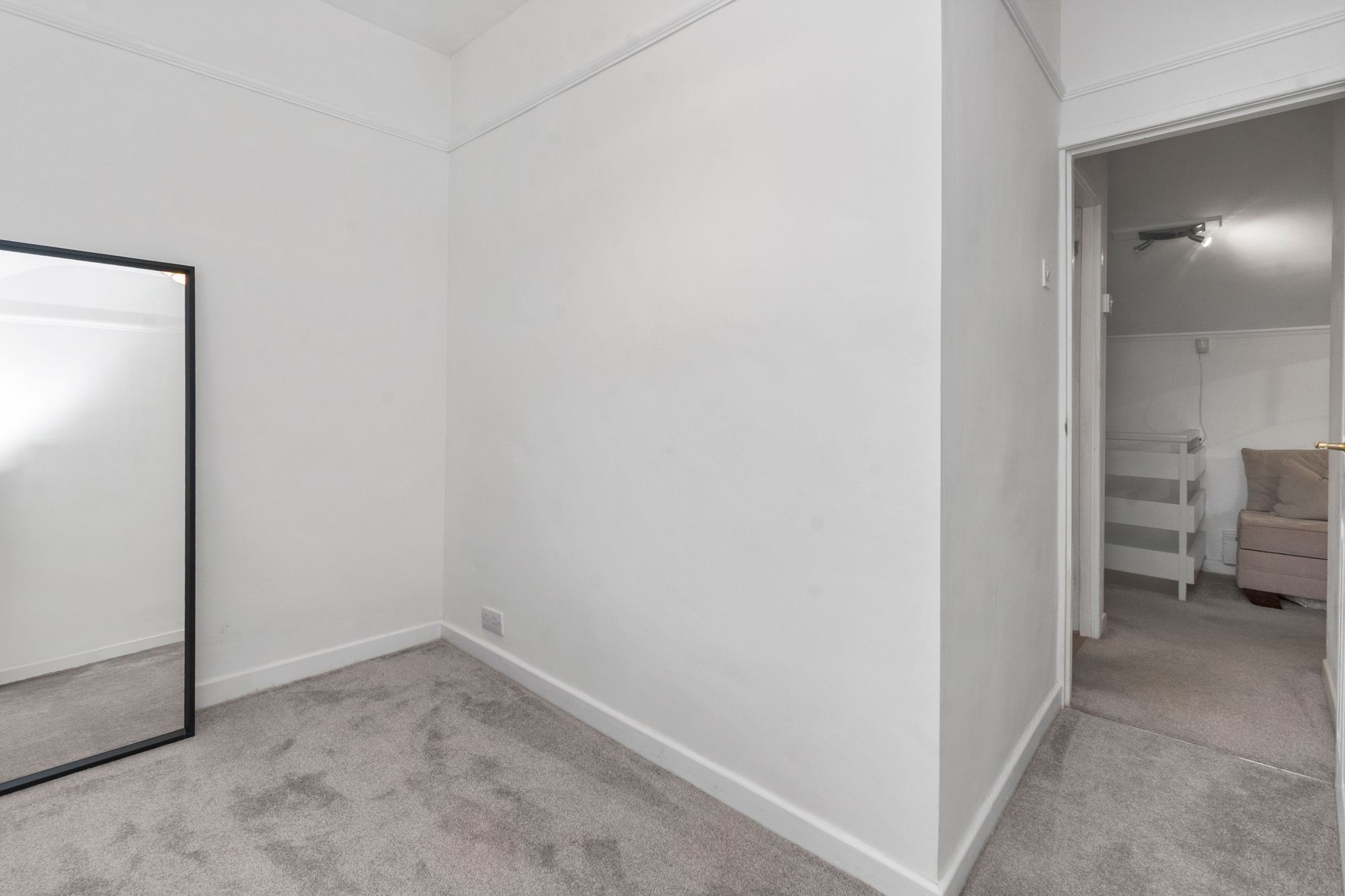 Forest Road, St. Helens