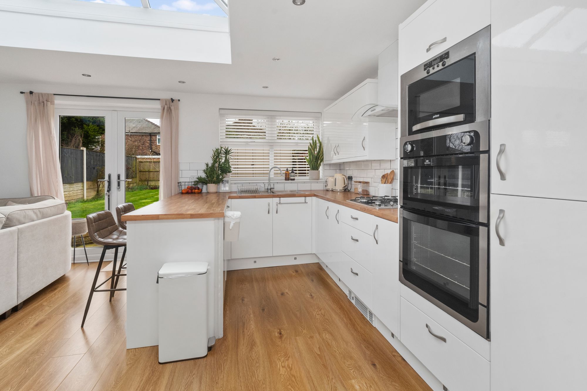 Forest Road, St. Helens