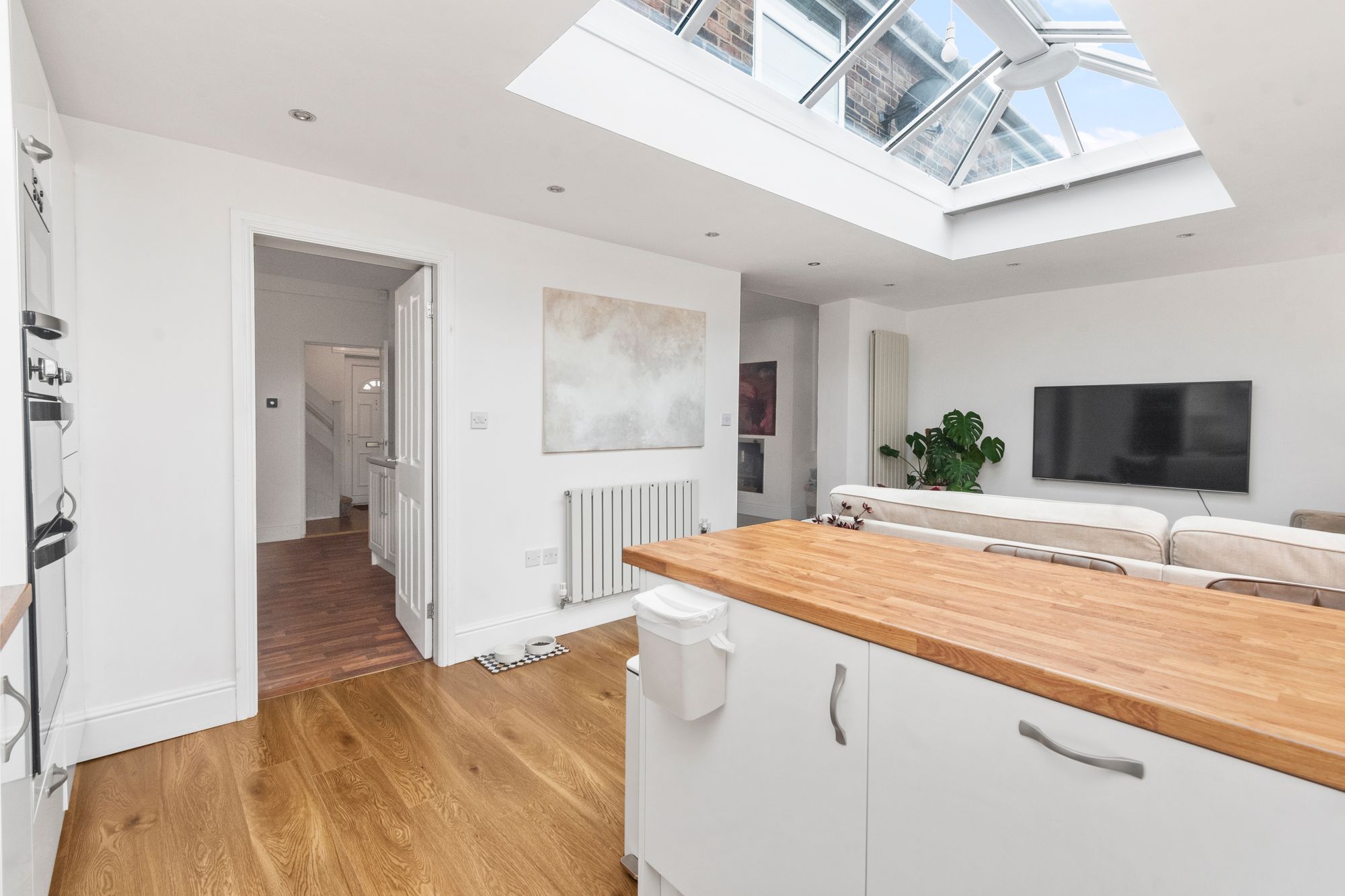 Forest Road, St. Helens