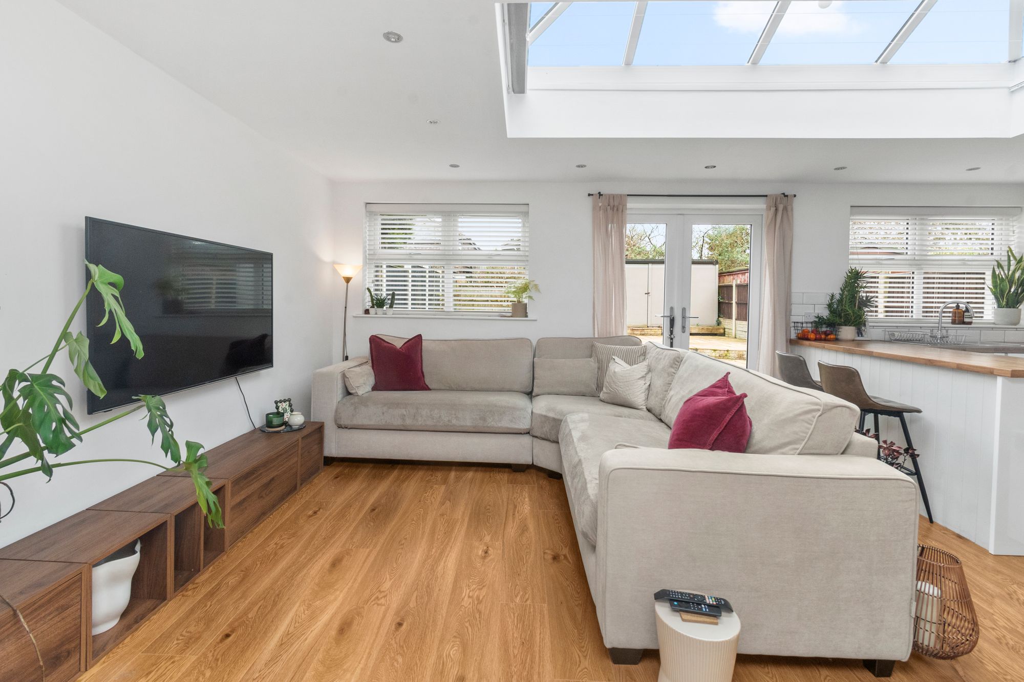 Forest Road, St. Helens