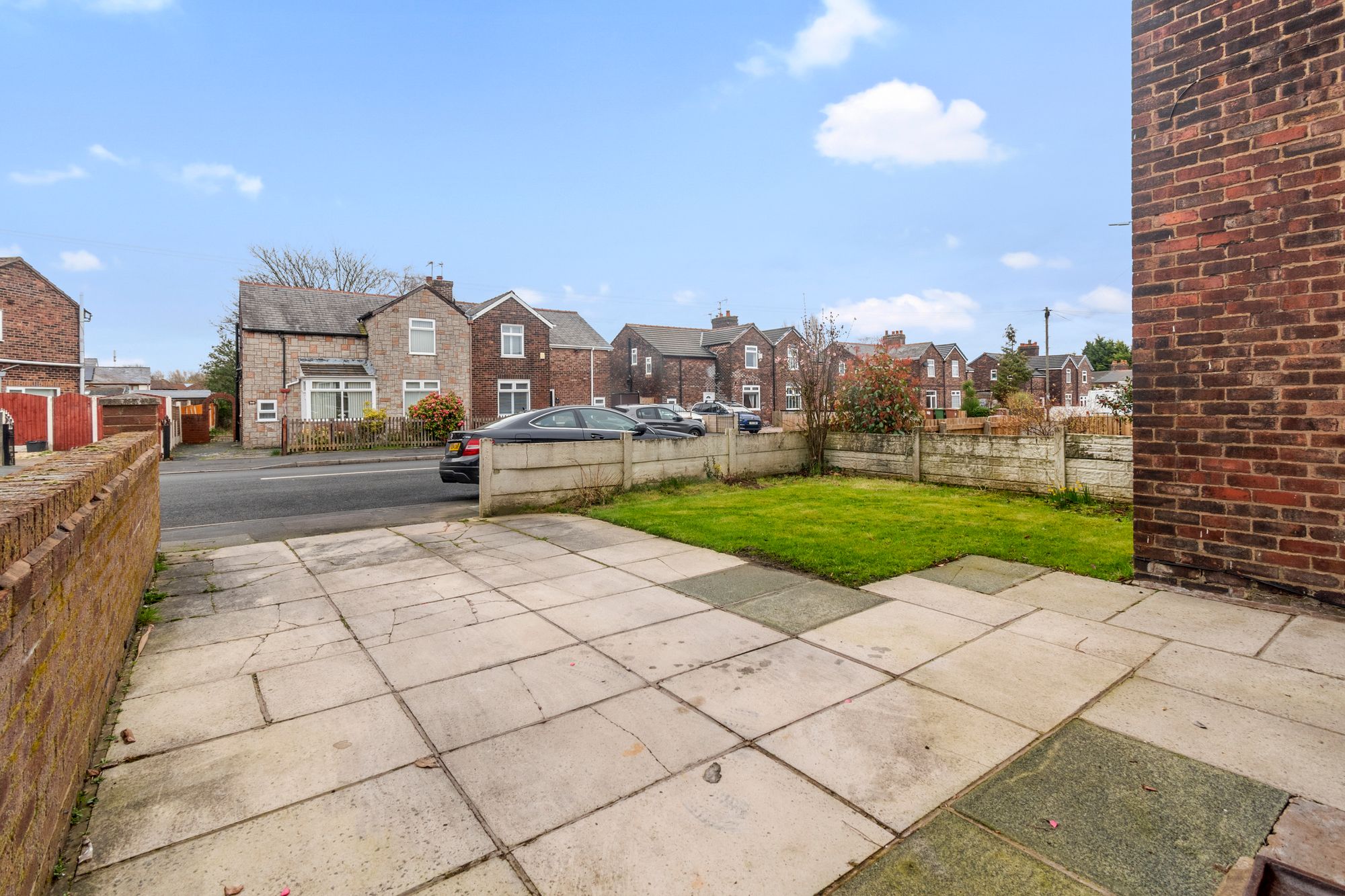Forest Road, St. Helens